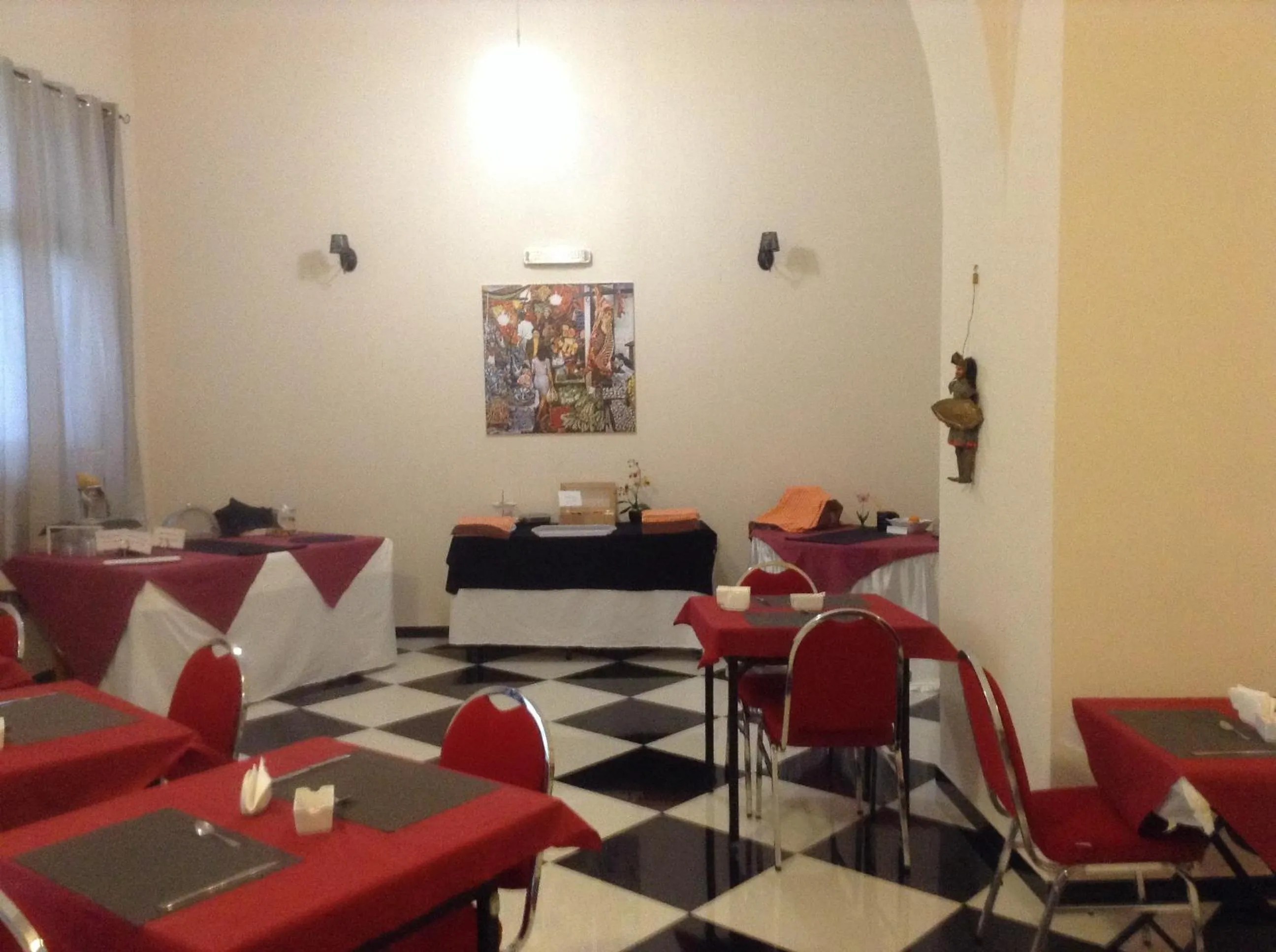 Food and drinks in Hotel Columbia