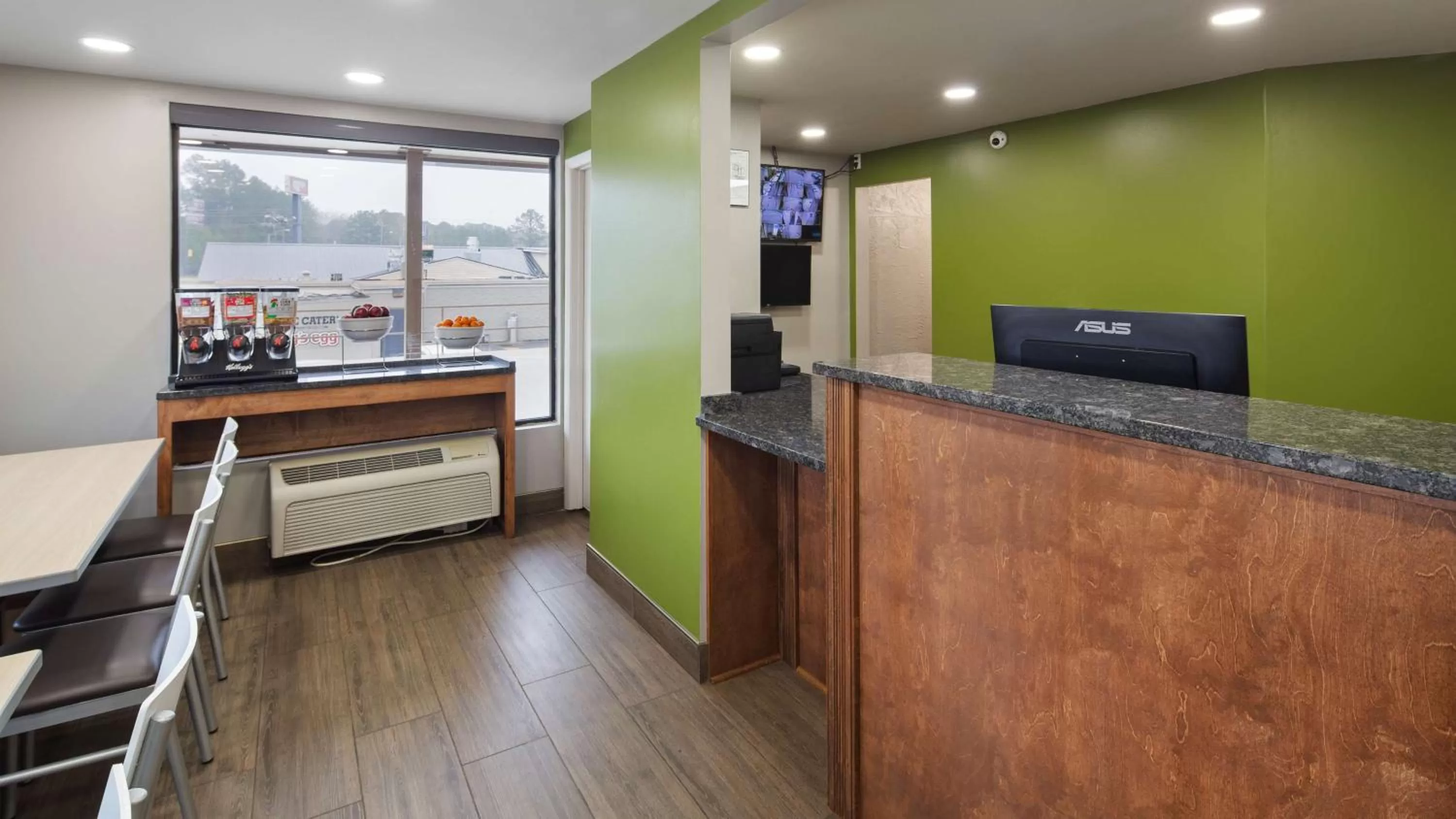 Lobby or reception in SureStay Hotel by Best Western Jasper