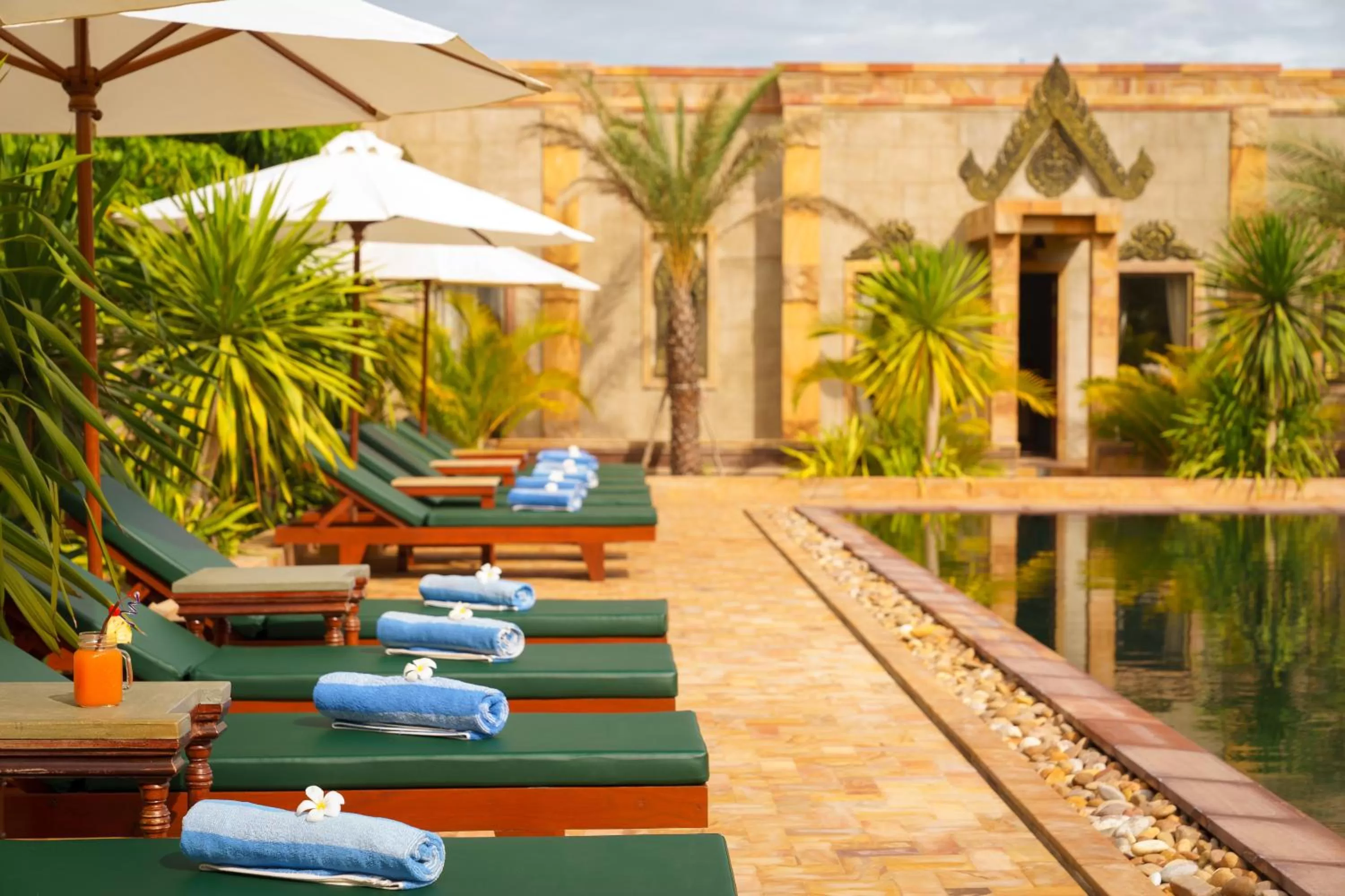 Swimming pool in Model Residence & Spa