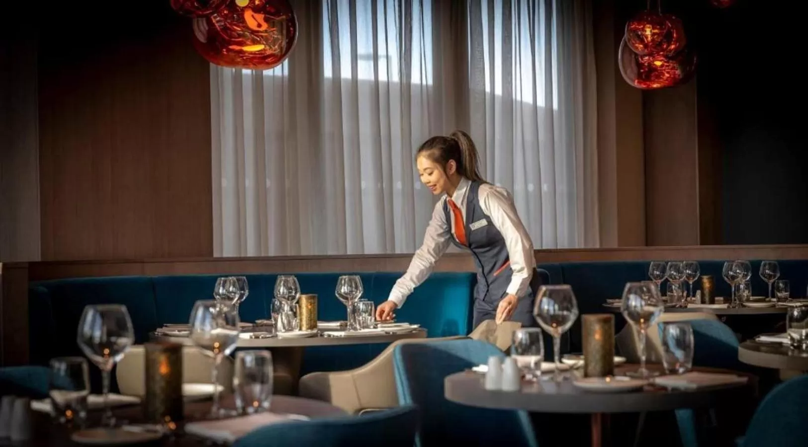 Restaurant/places to eat in Clayton Hotel Manchester City Centre