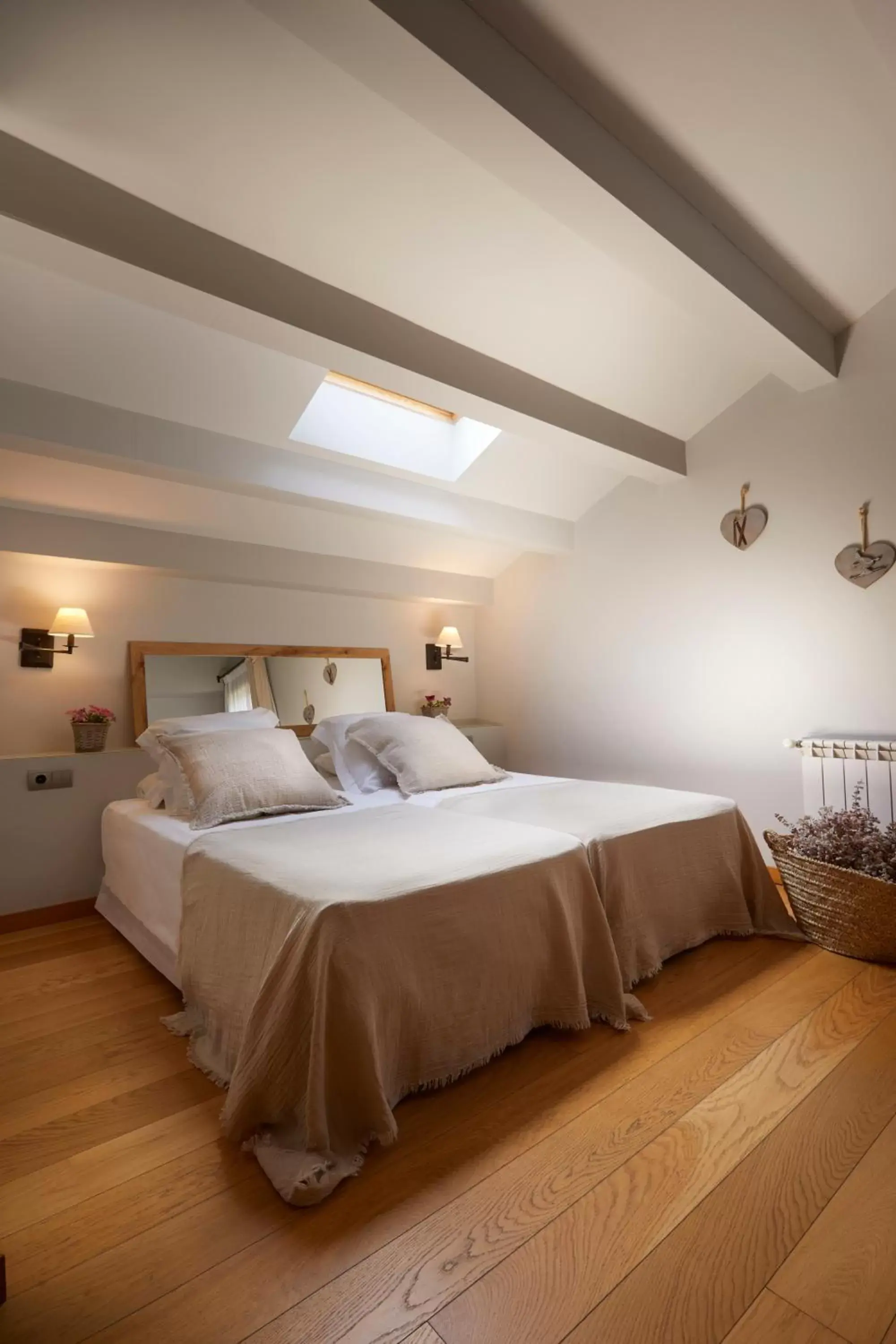 Standard Twin Room in Hotelet Del Bac Standard Twin Room in Hotelet Del Bac