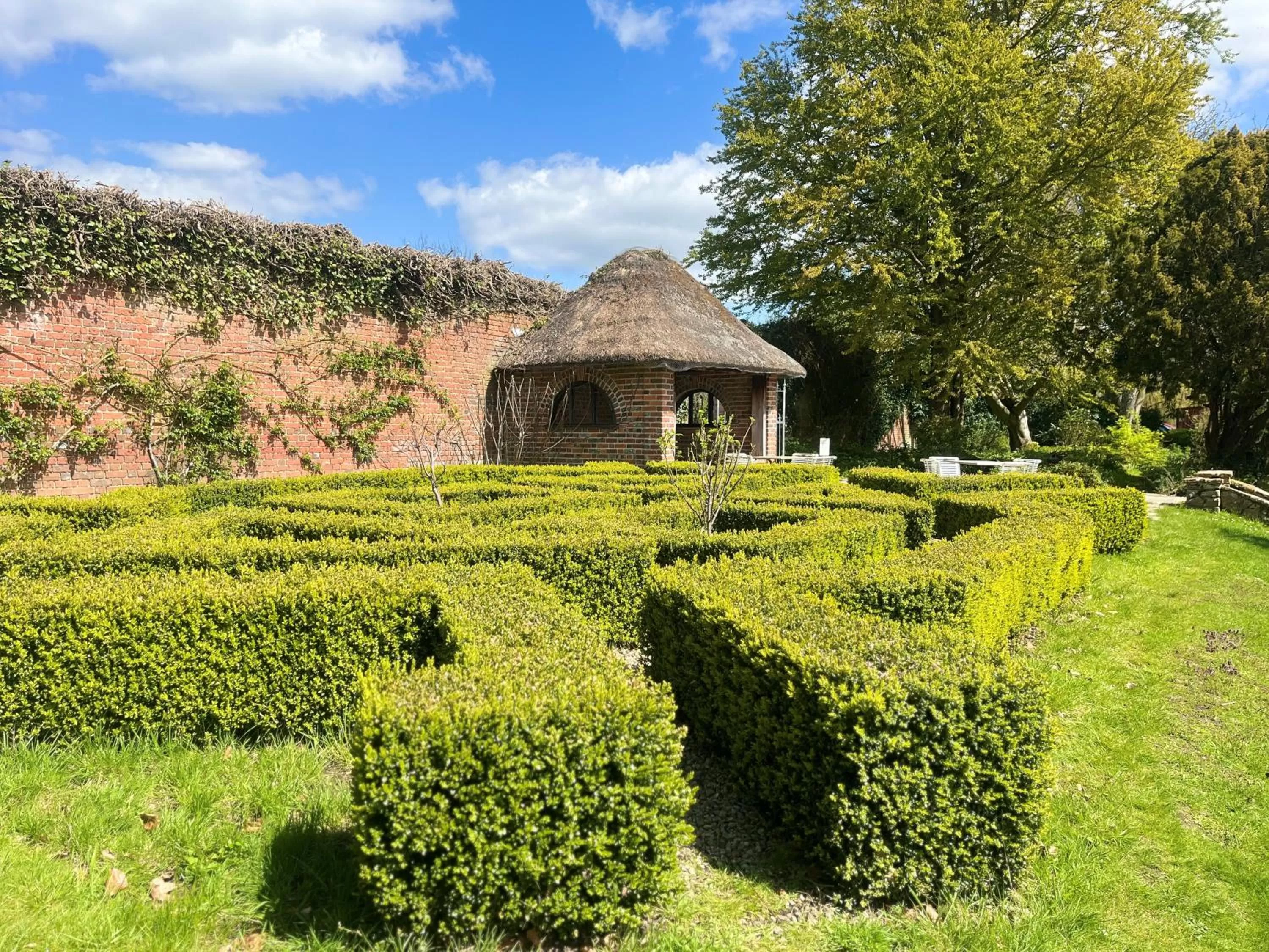 Garden in The Retreat, Elcot Park