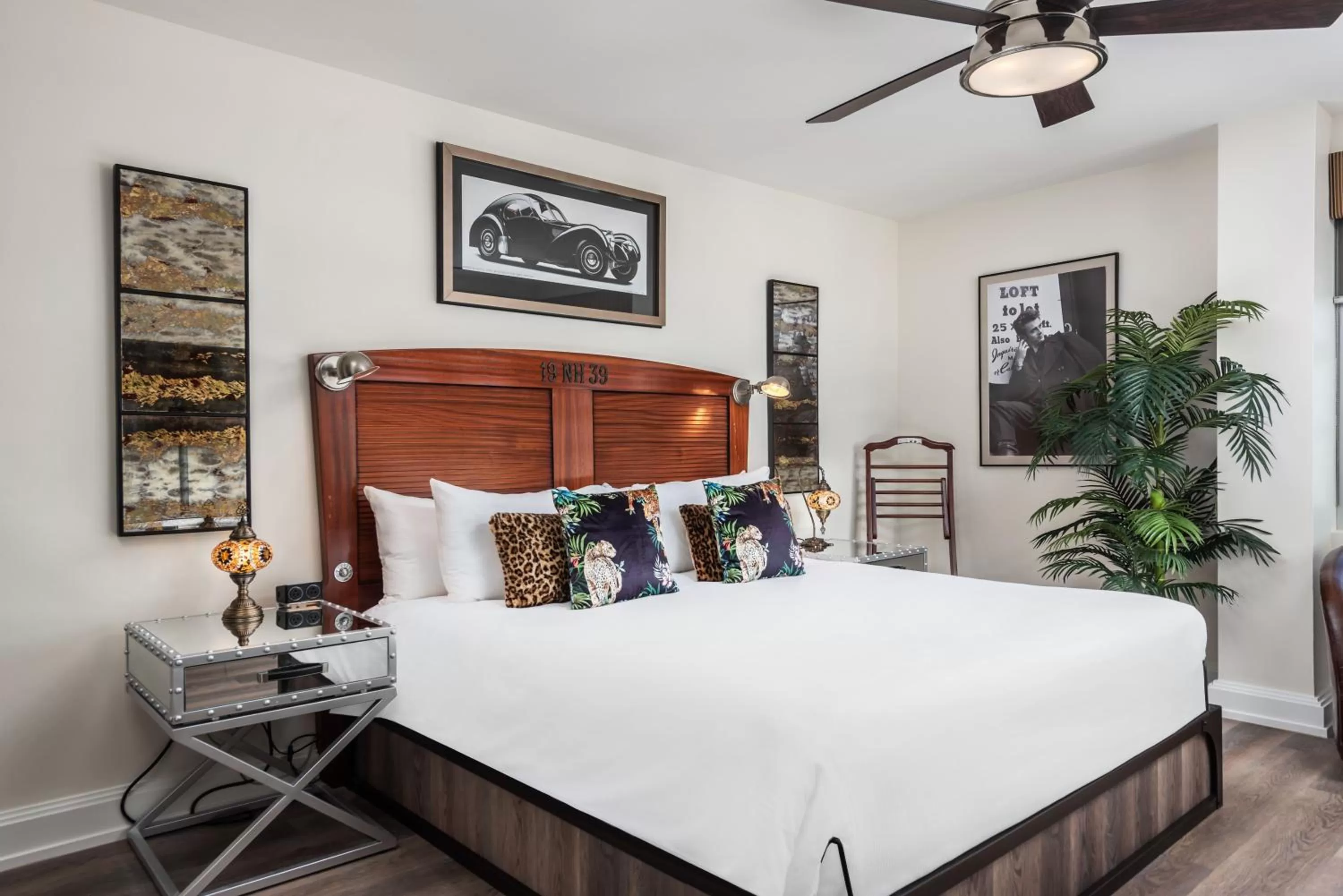 Bed in National Hotel, An Adult Only Oceanfront Resort