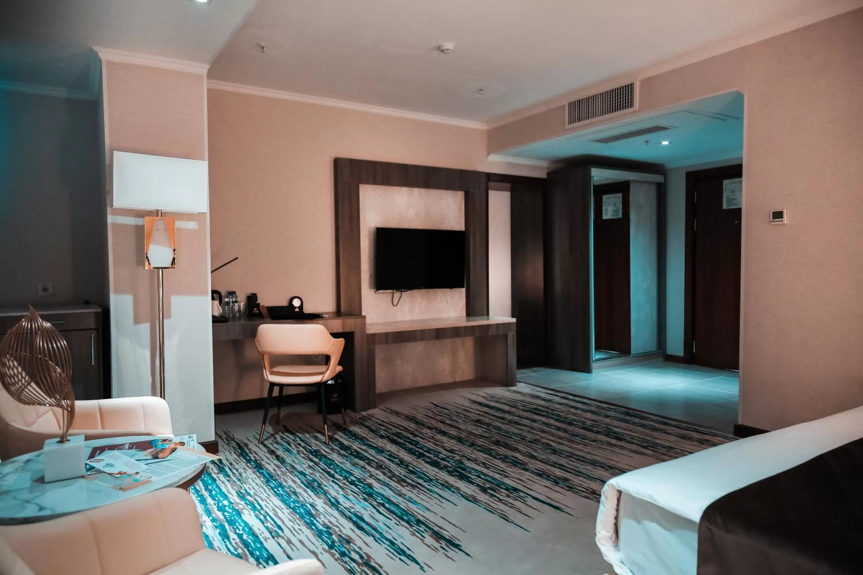 TV and multimedia, TV/Entertainment Center in Sahid Zarafshon