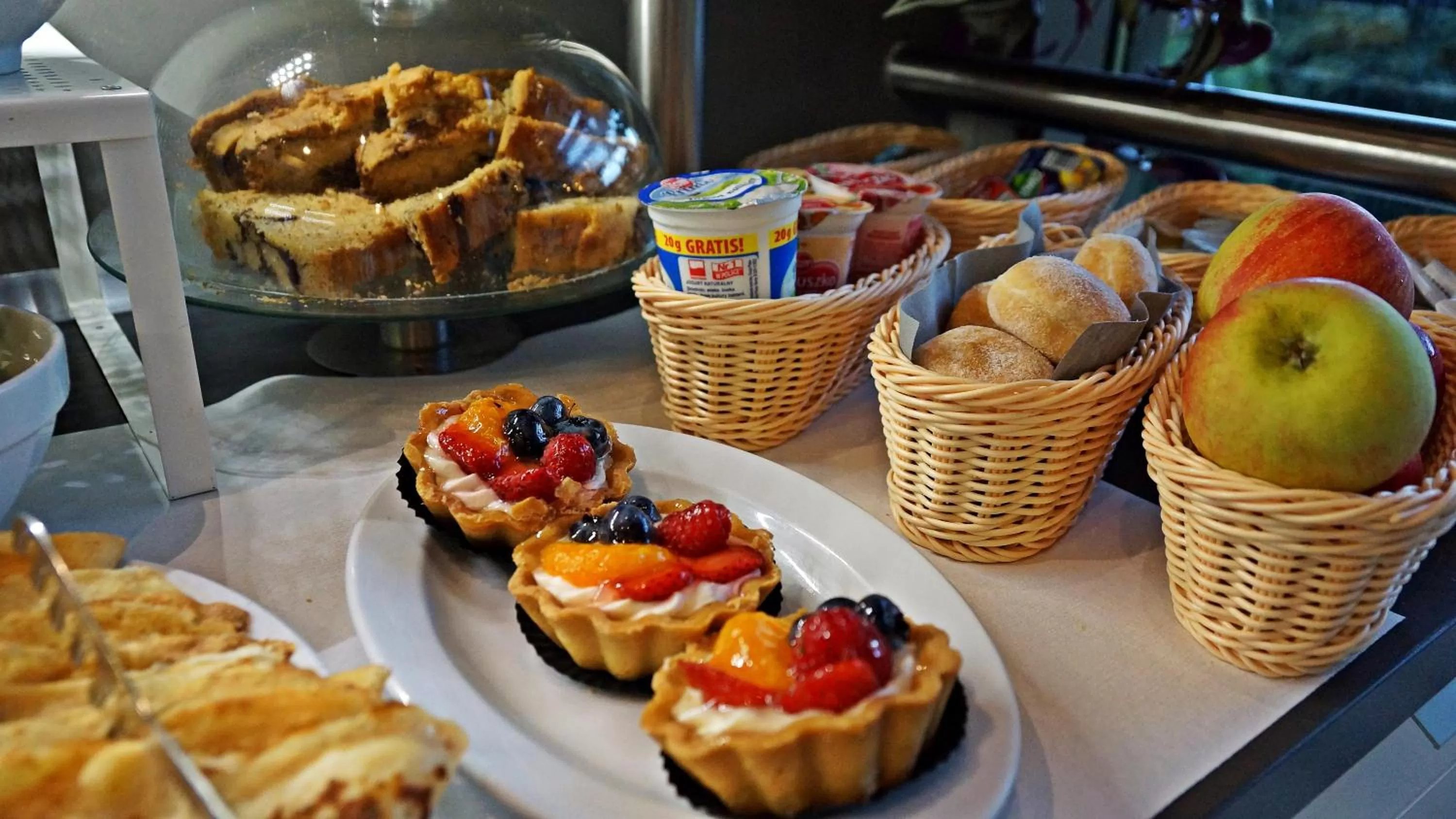Buffet breakfast in Hotel Forza