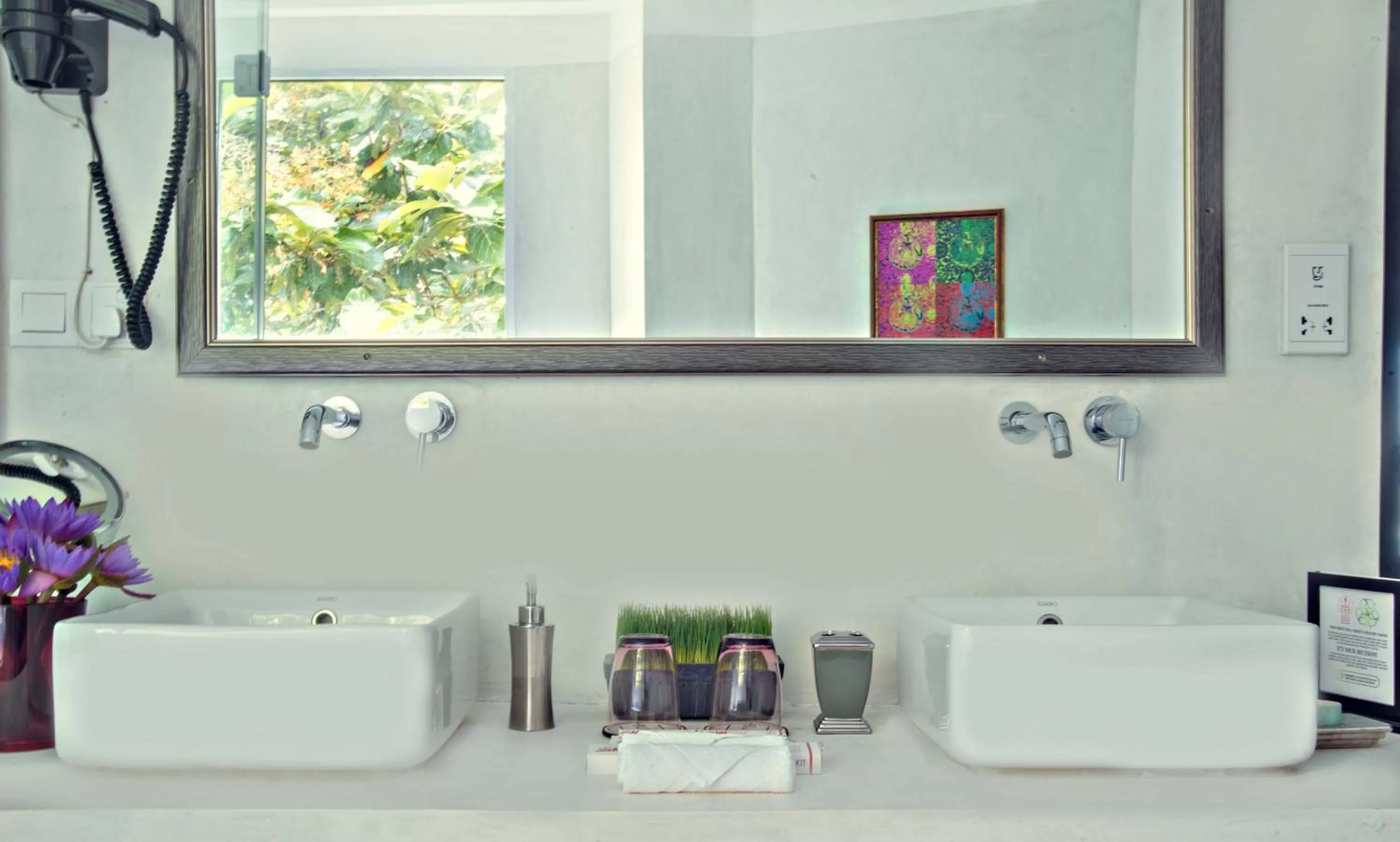 Bathroom in Levels Unawatuna