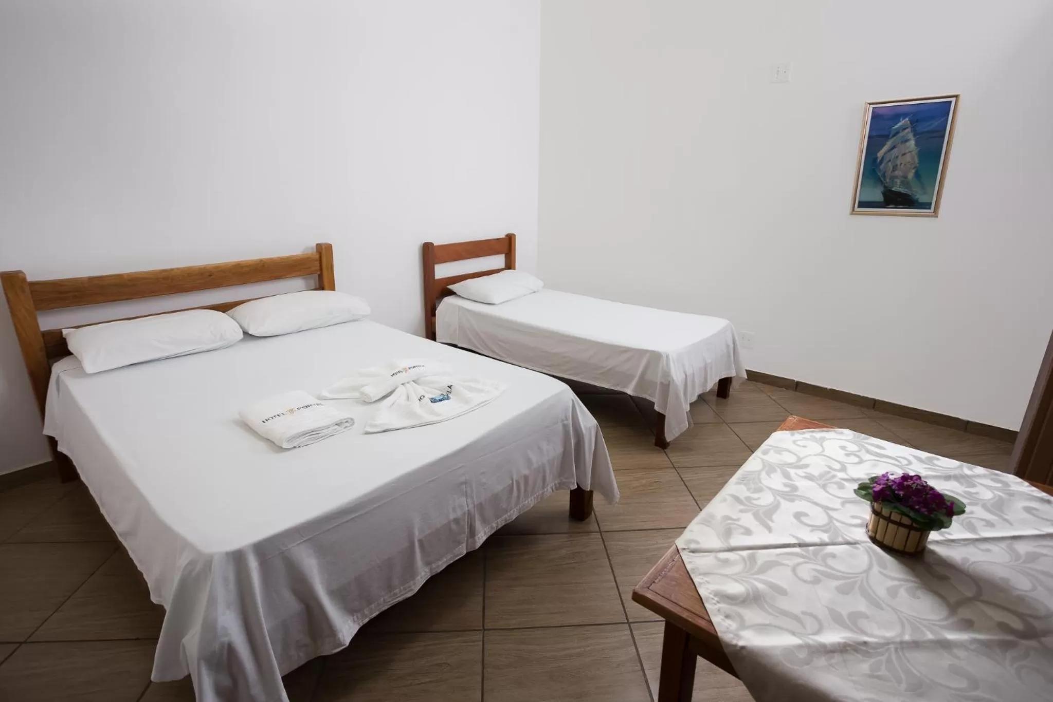 Bed in Hotel Portela III - Aprox 600m do Thermas dos Laranjais e Hot Beach