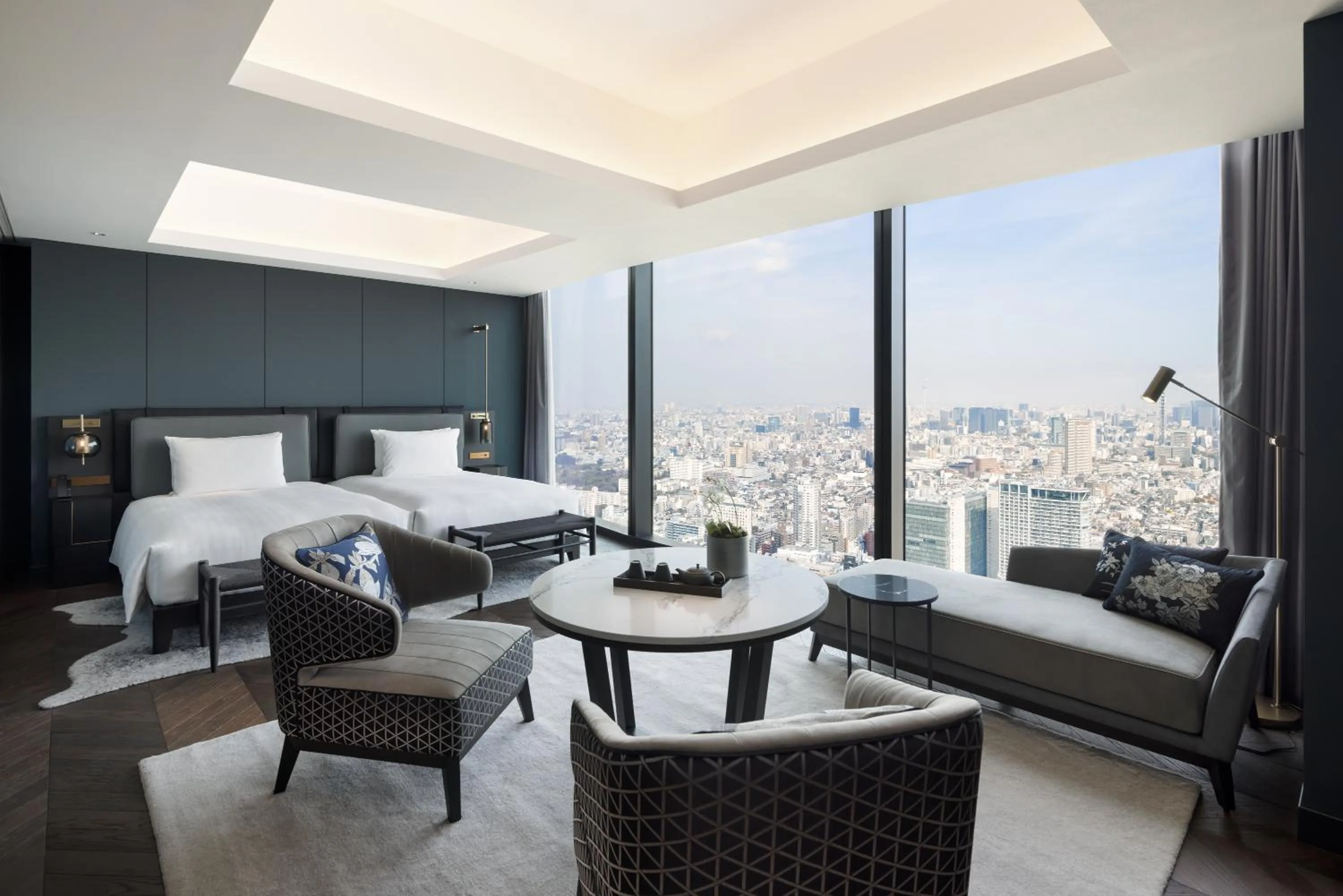 Seating area, Bed in BELLUSTAR TOKYO, A Pan Pacific Hotel