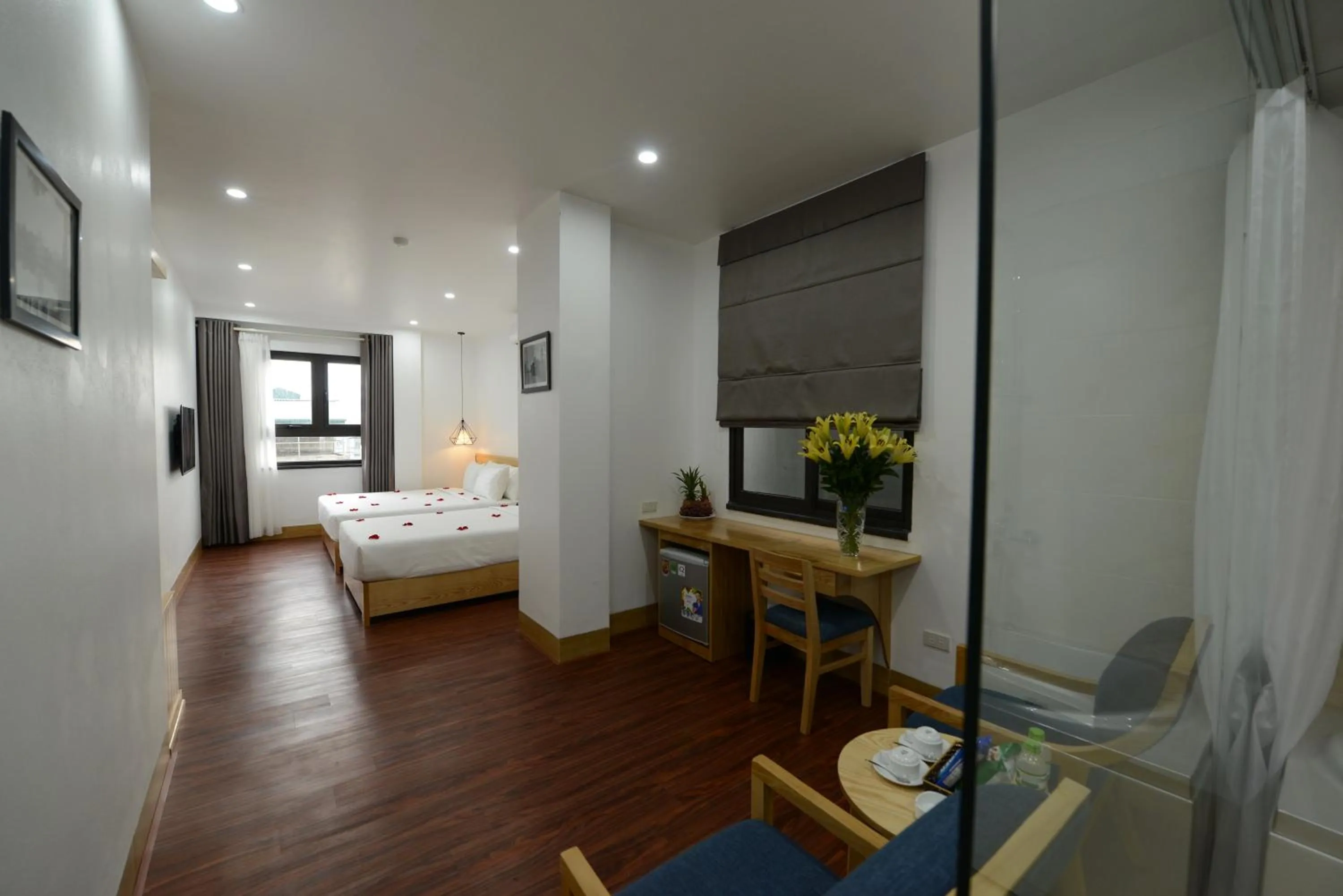 Bed in Blue Hanoi Inn City Hotel