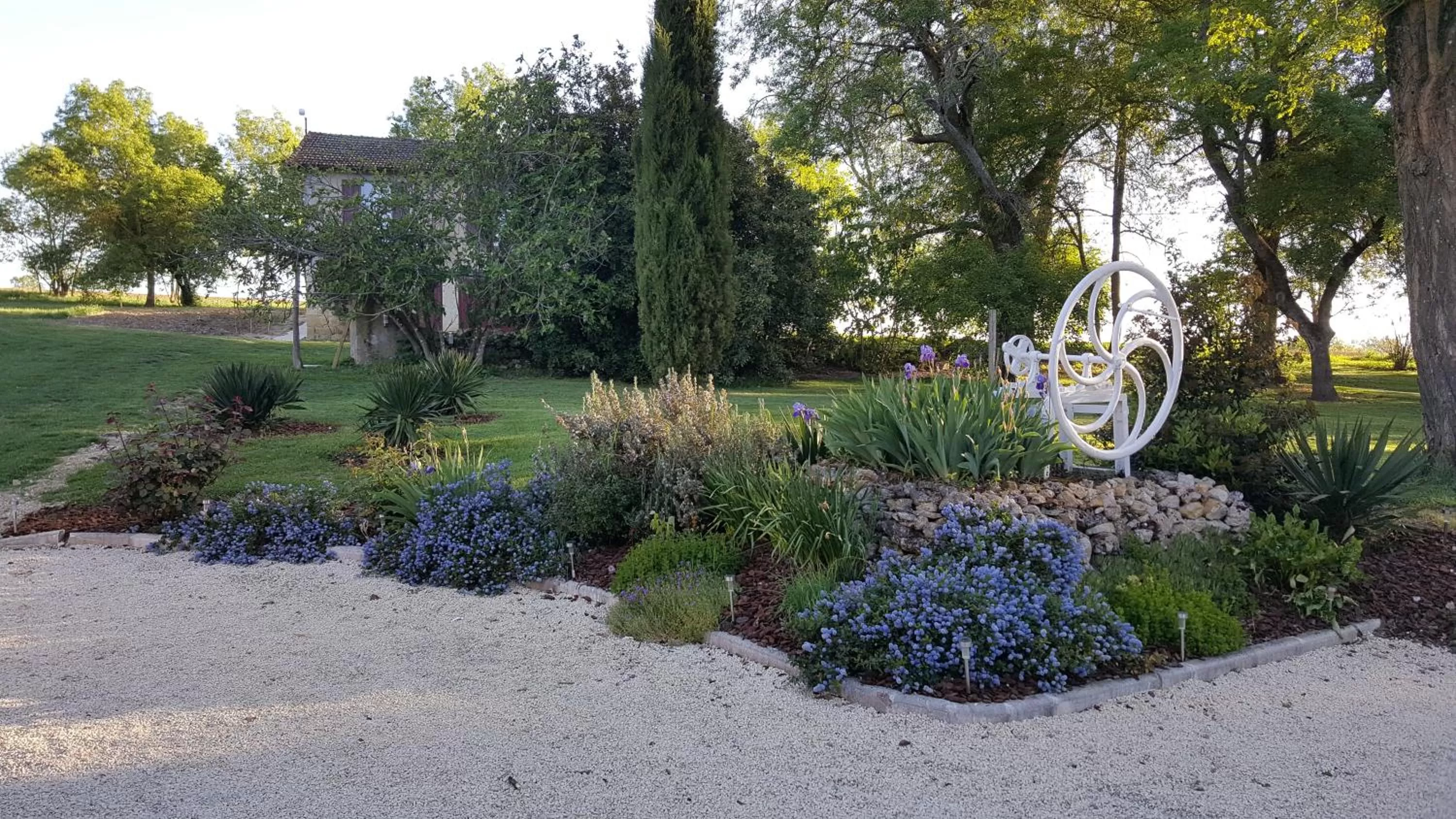 Garden in Maison d'hôtes de Charme Les Bruhasses
