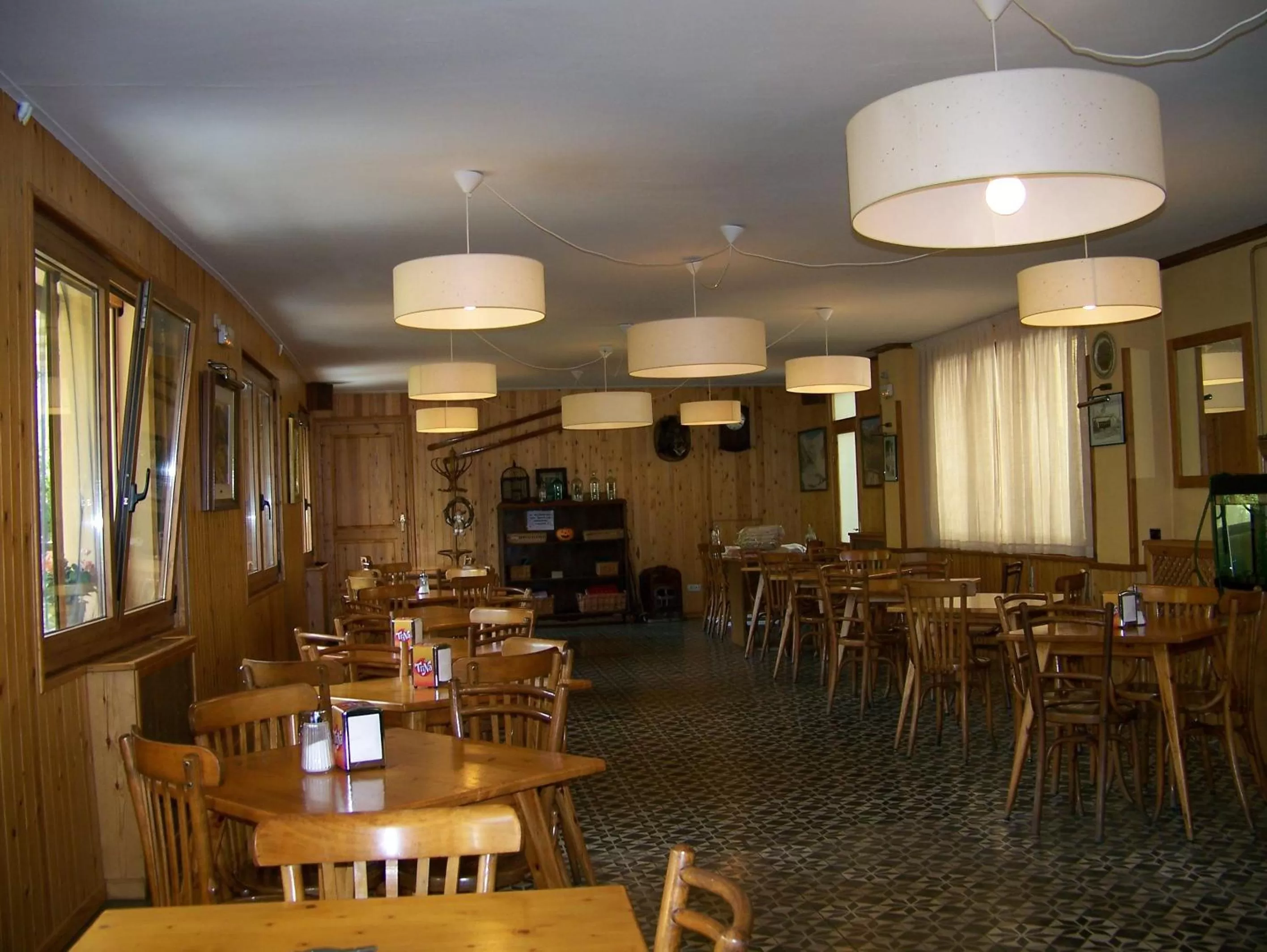 Restaurant/places to eat in Hotel Prats