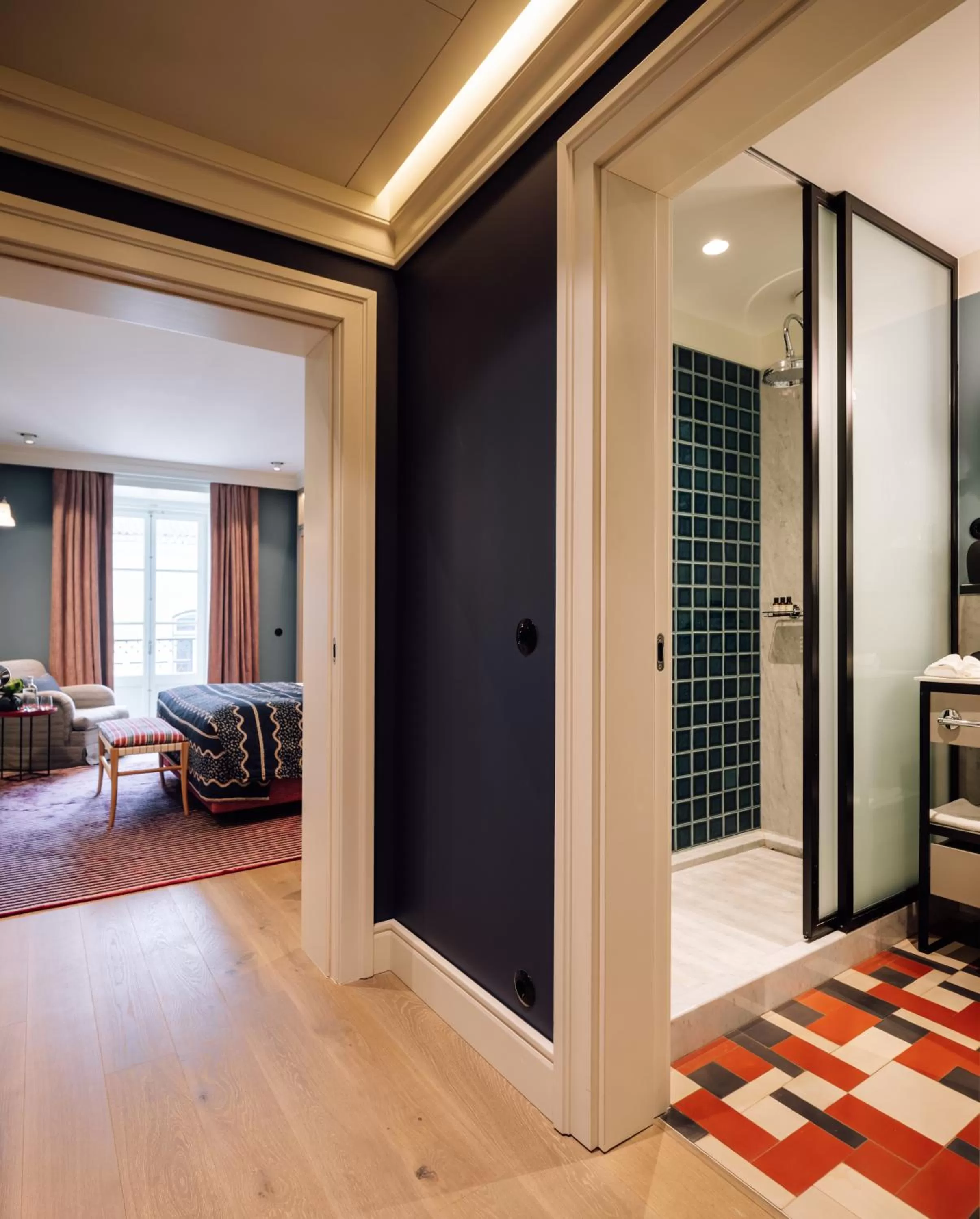 Bathroom, Bed in Bairro Alto Hotel