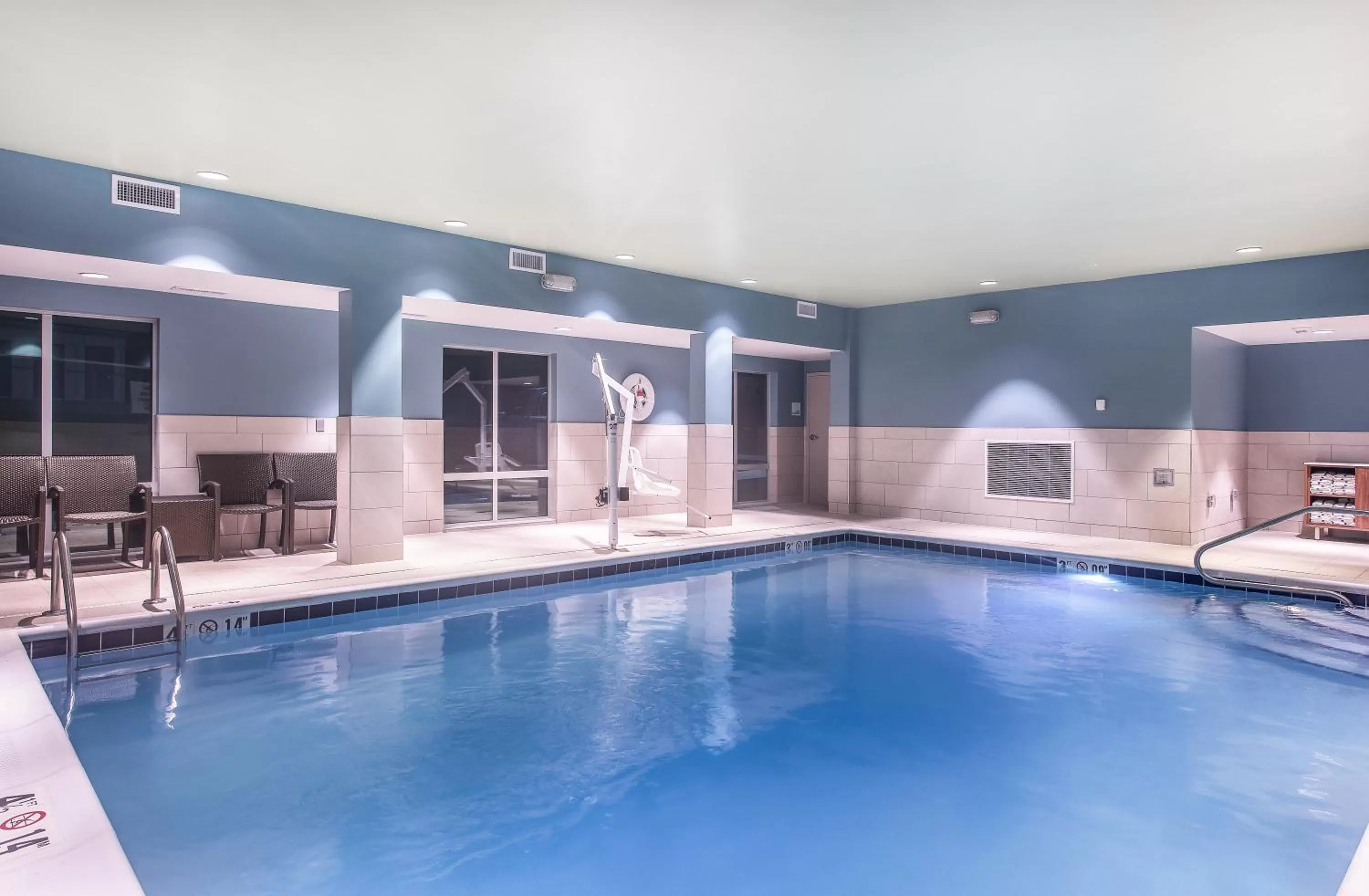 Swimming pool in Holiday Inn Express & Suites - La Grange by IHG