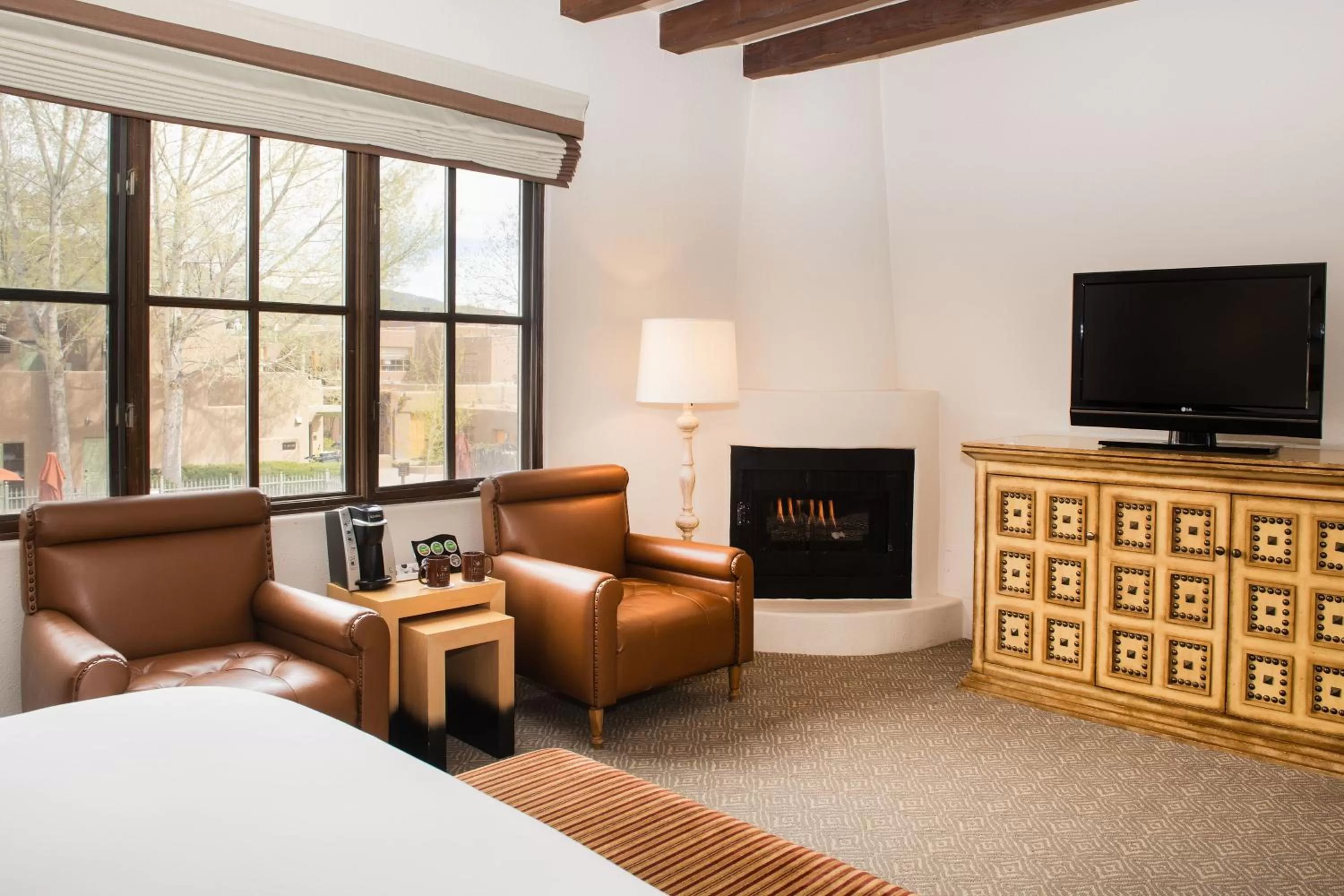 Photo of the whole room, Bed in La Posada De Santa Fe, a Tribute Portfolio Resort & Spa