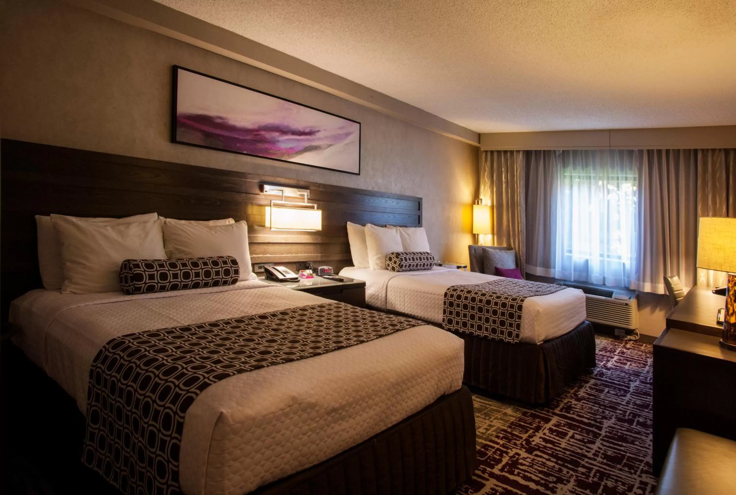 Bedroom, Bed in Crowne Plaza Silicon Valley North - Union City by IHG