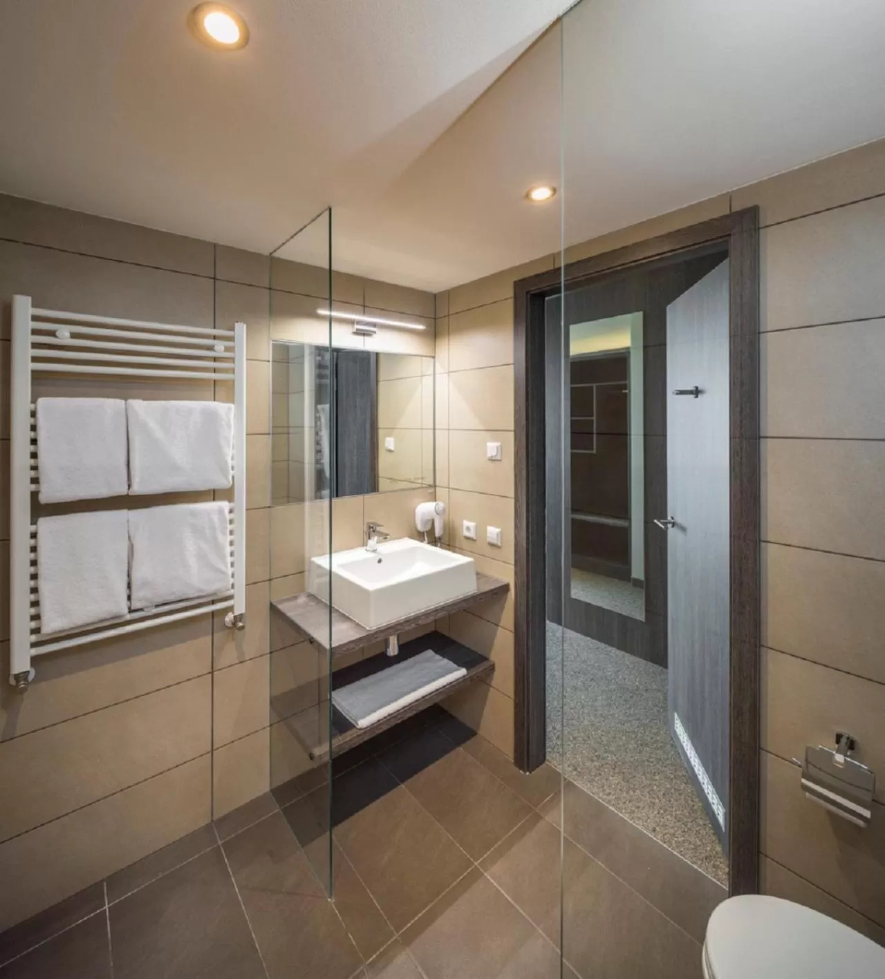 Bathroom in MYHOTEL München Olching