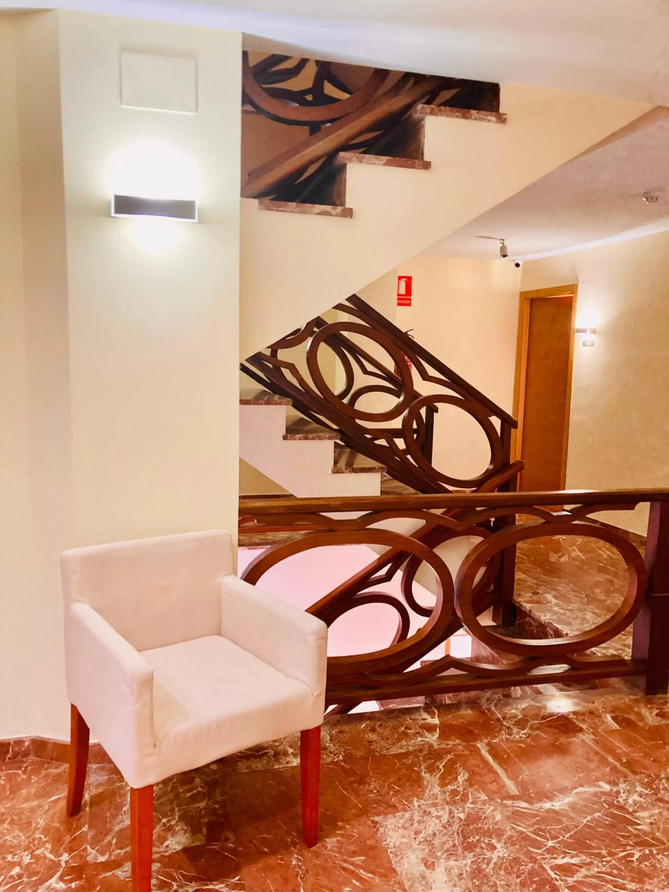 Property building in Doña Lola