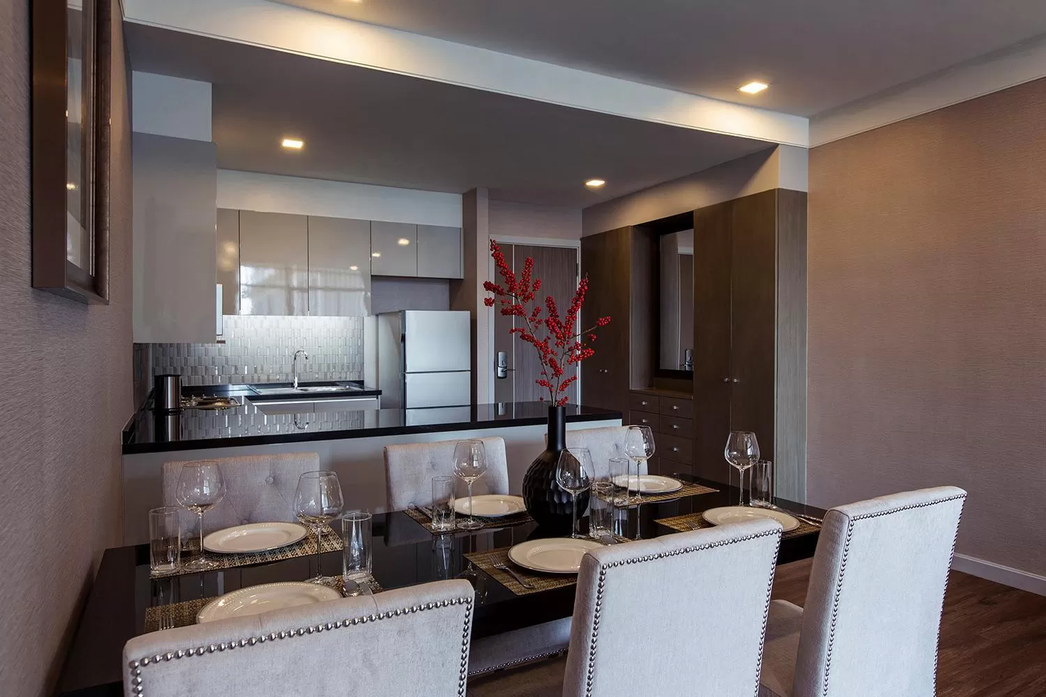 Dining area in Novotel Suites Sukhumvit 39