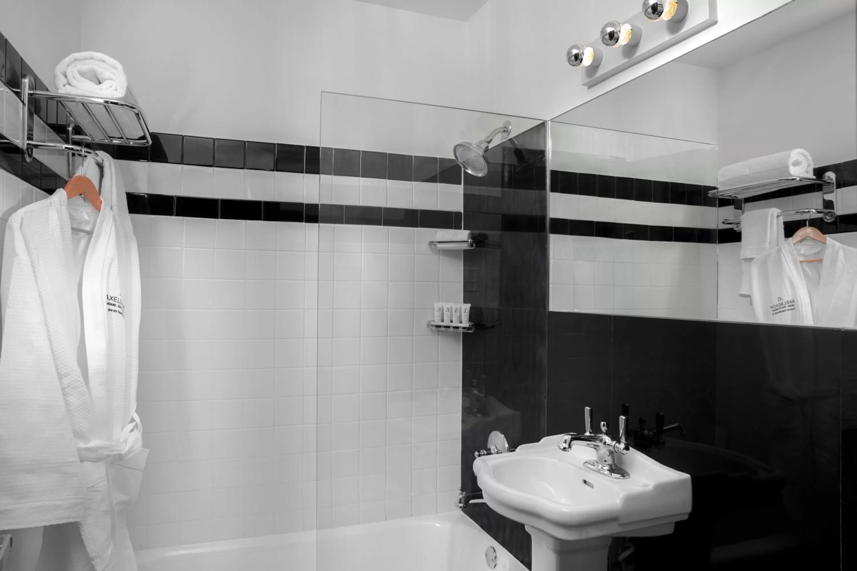 Bathroom in Axel Beach Miami-South Beach - Adults Only