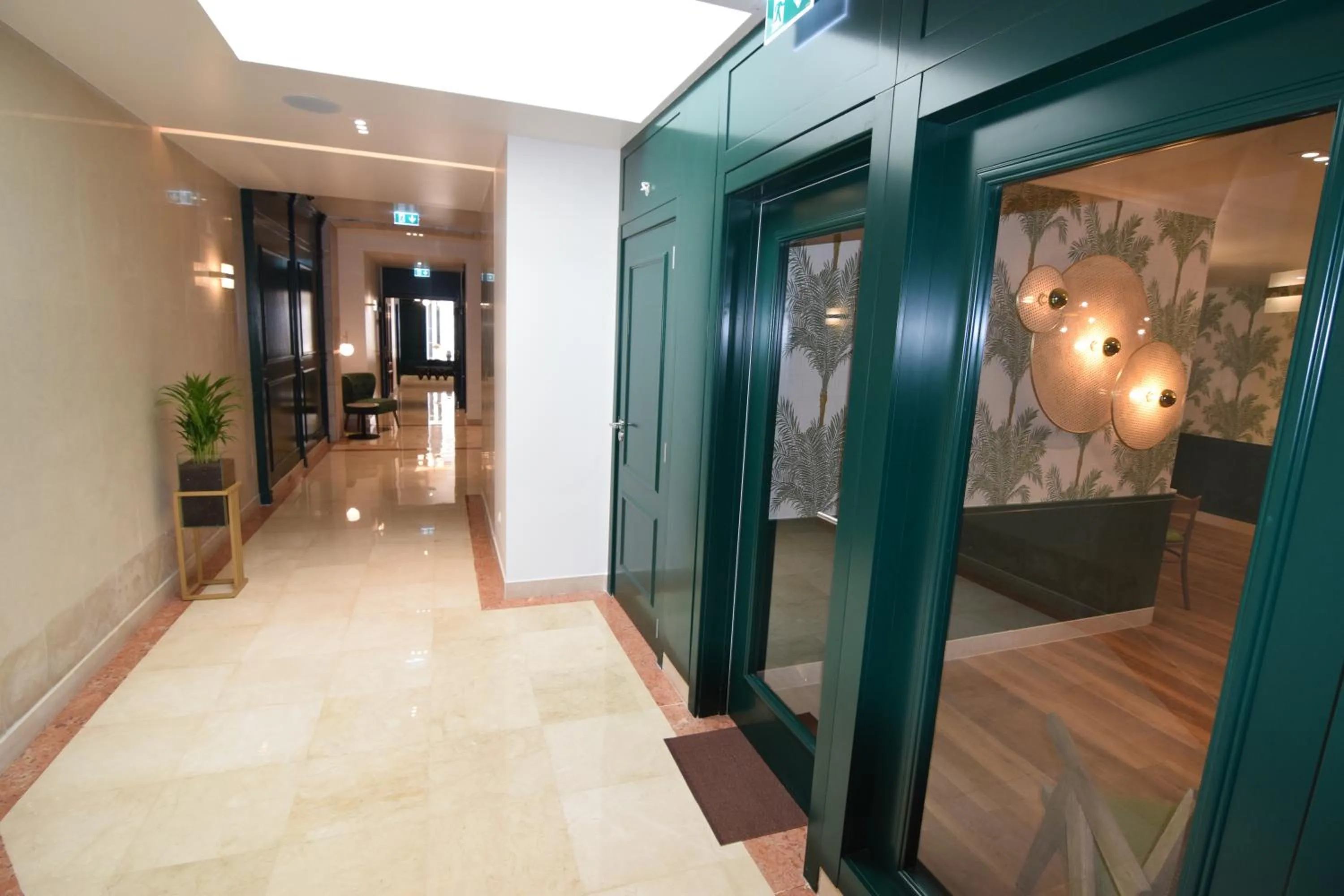 Area and facilities in Hotel Florescente