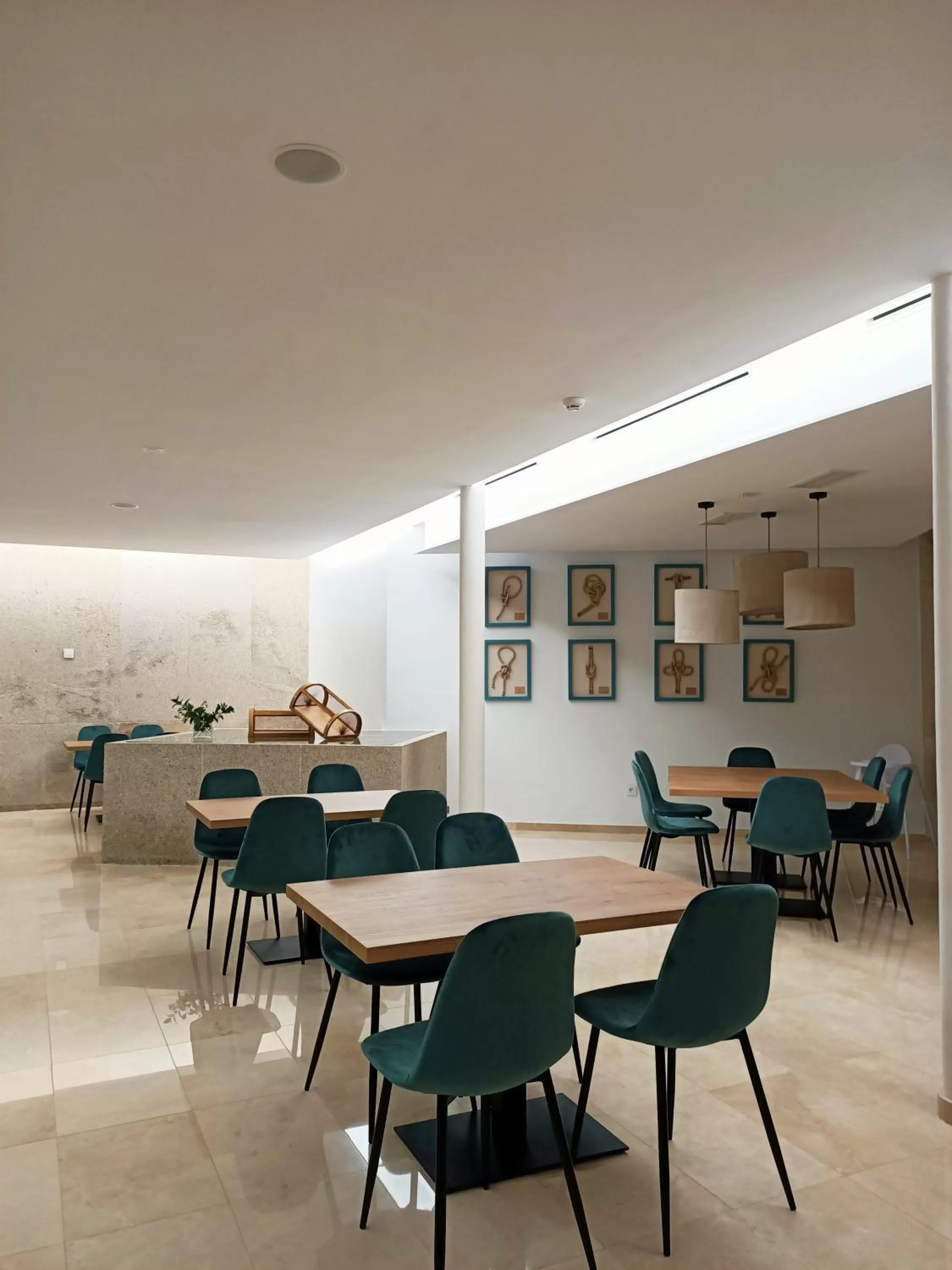 Restaurant/places to eat in HOTEL BOUTIQUE VILAVELLA