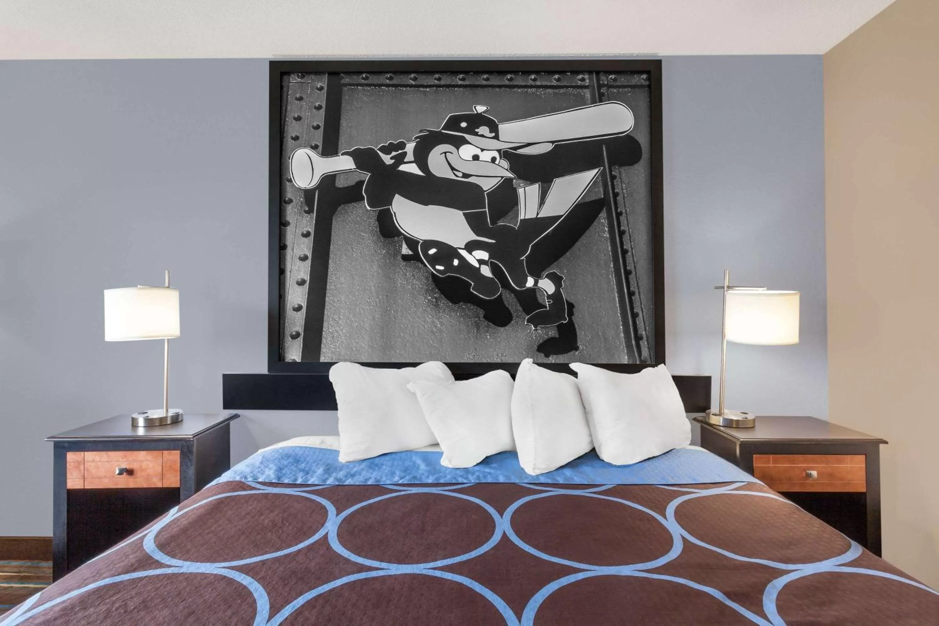 Photo of the whole room, Bed in Super 8 by Wyndham Havre De Grace Aberdeen Area