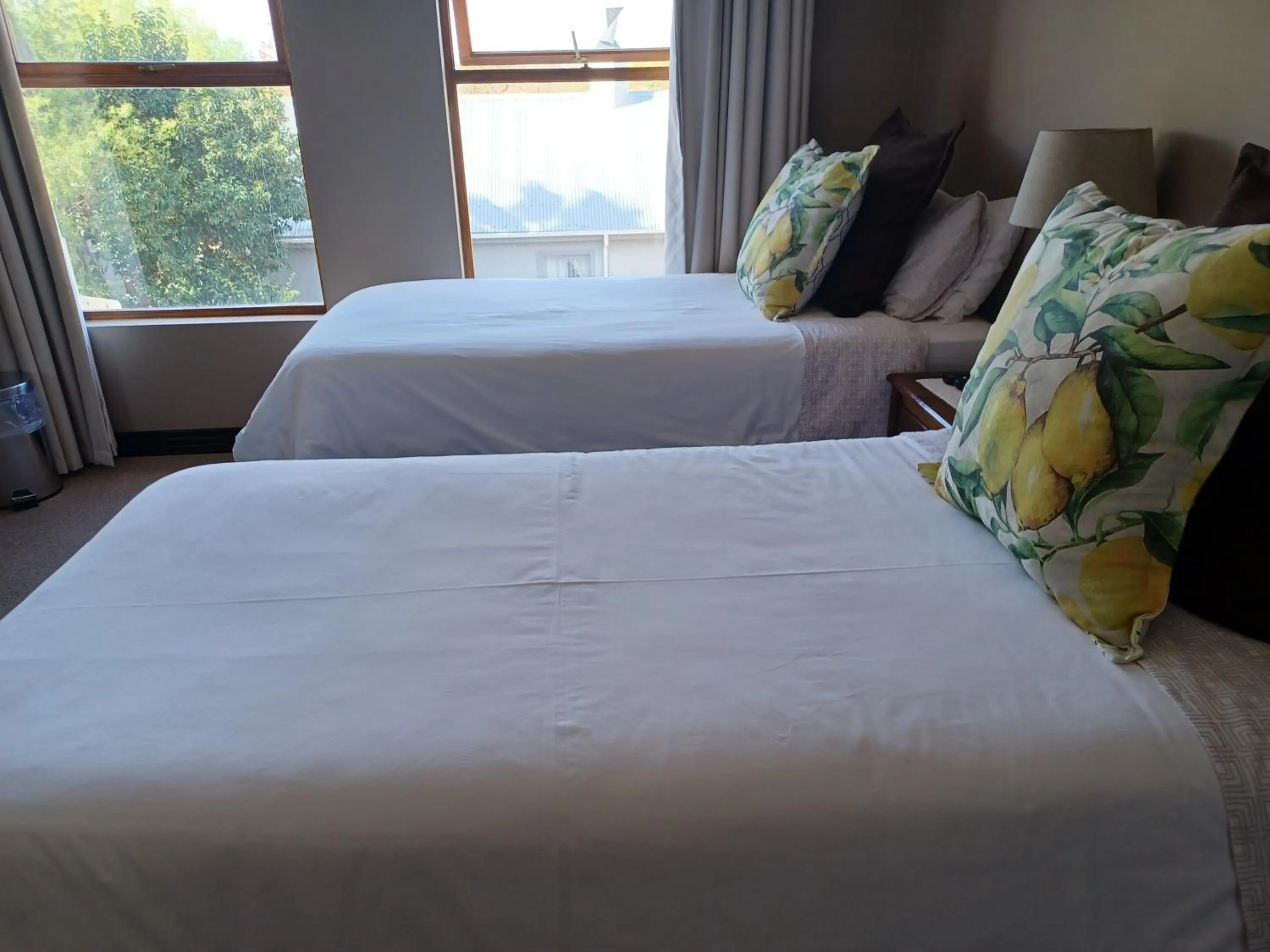 Bed in Karoo Sun Boutique Guest House
