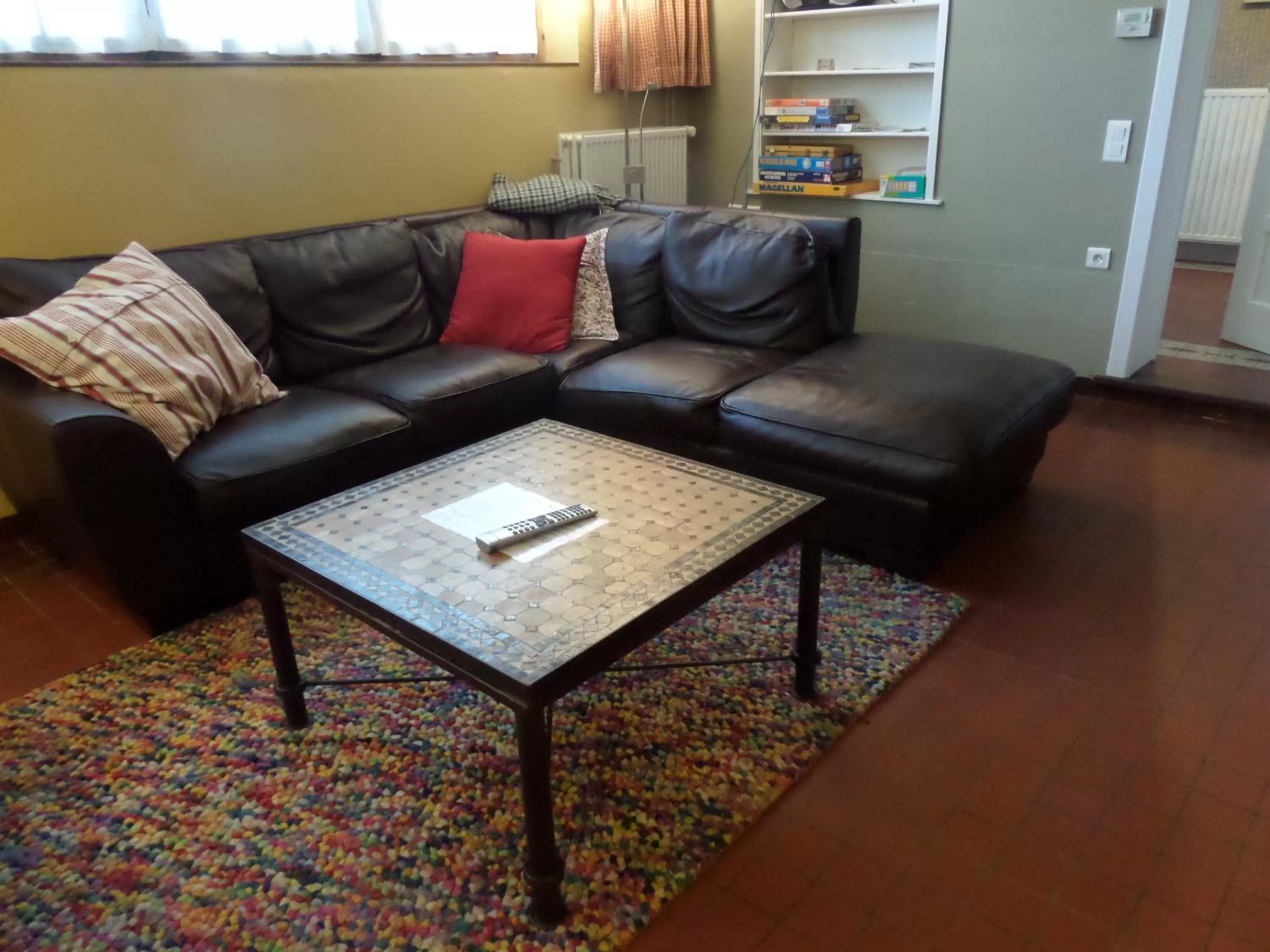 Communal lounge/ TV room in L'Étape Fagnarde - Bed, Breakfast & Sauna