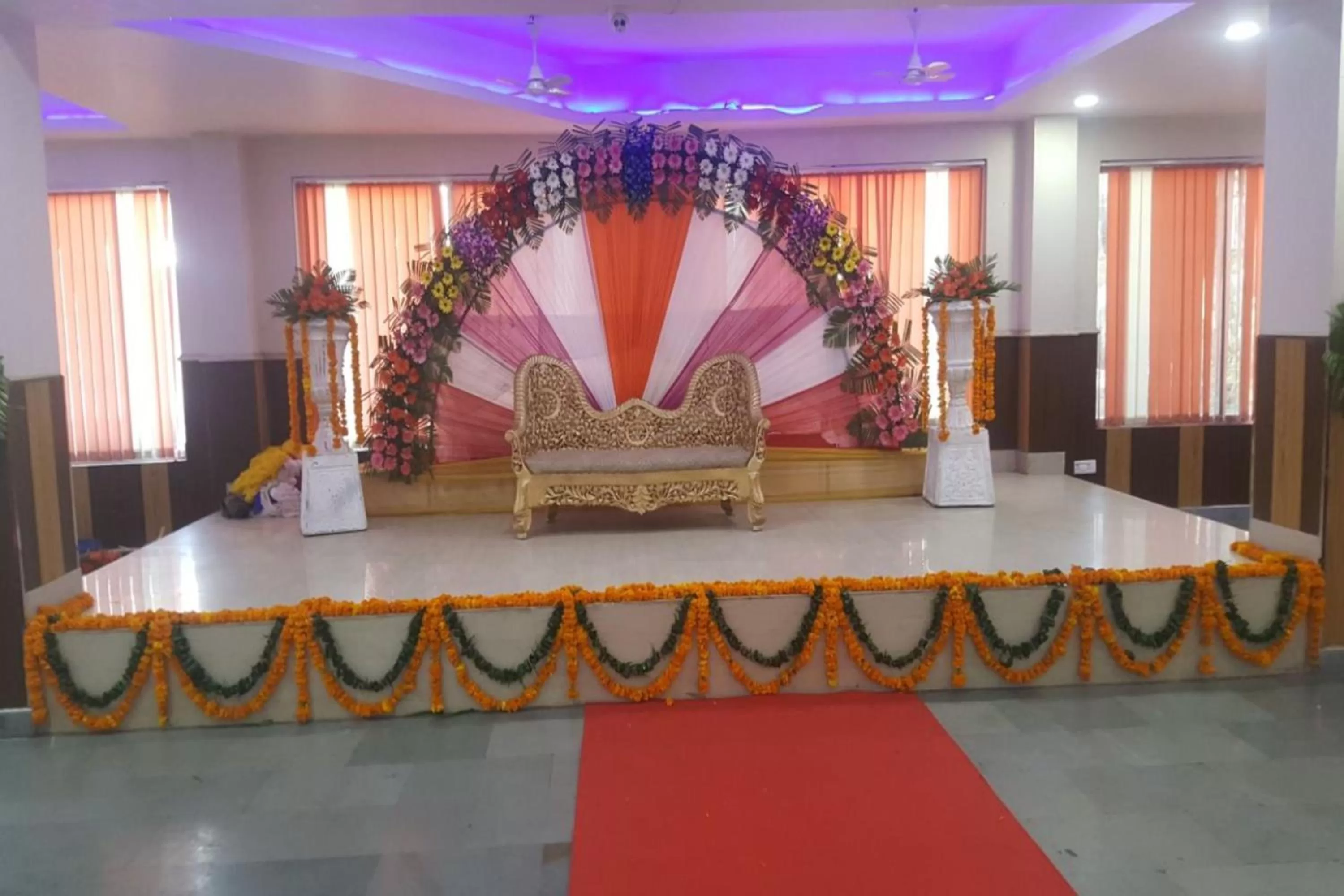 Banquet/Function facilities in Paradise Ganga - A River Side Hotel