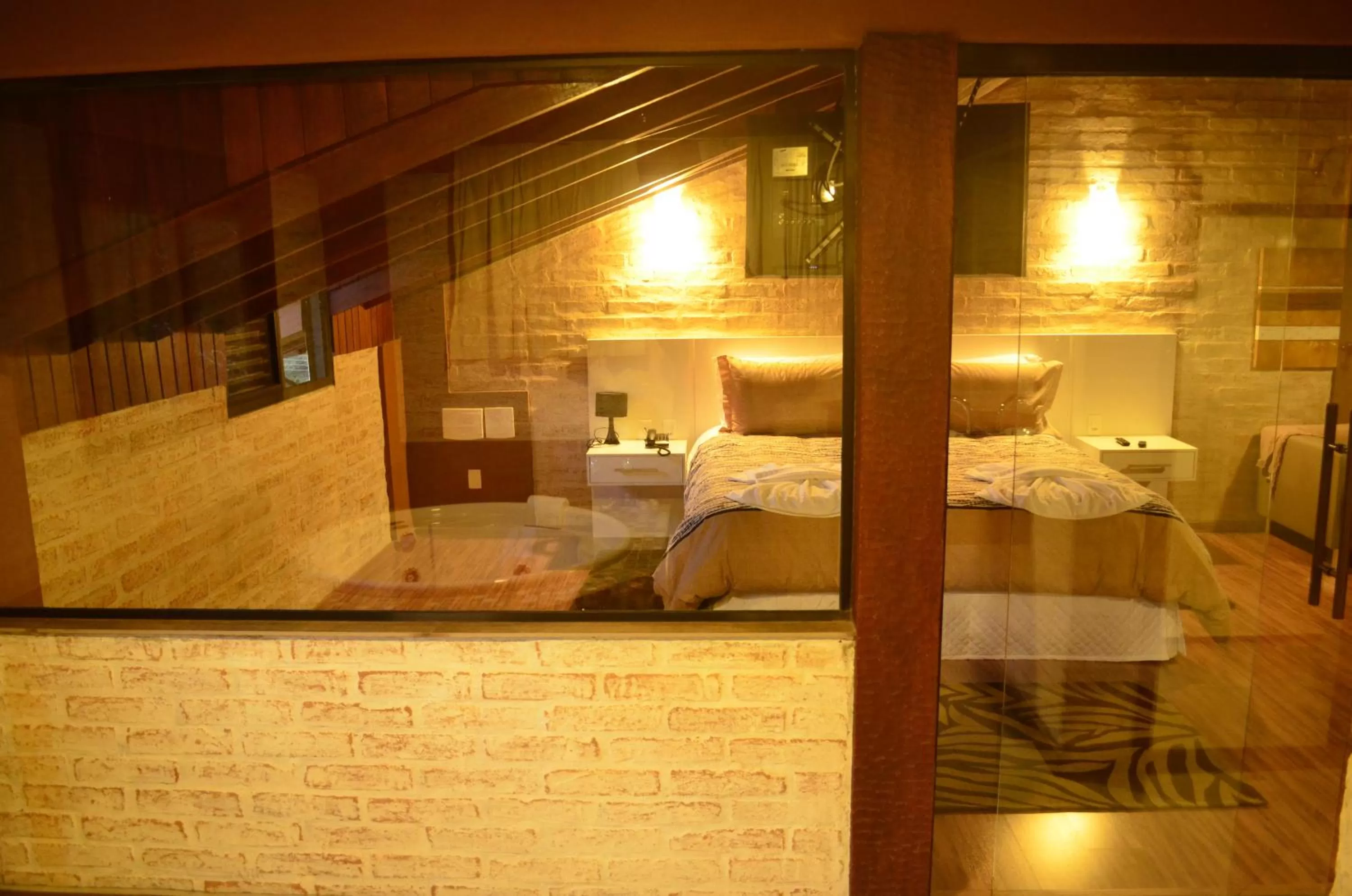 Photo of the whole room, Bed in Pousada Toca Da Coruja