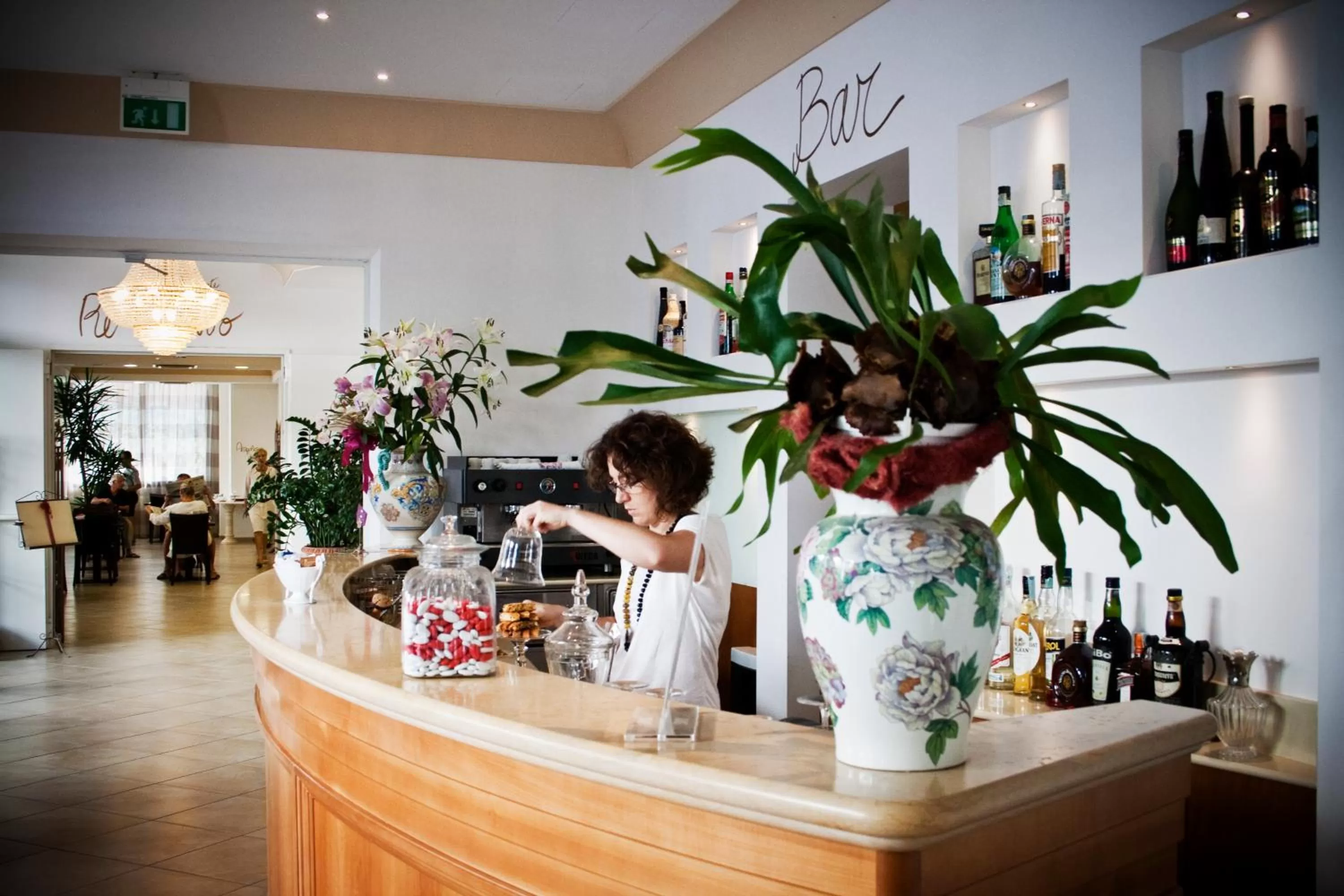 Lounge or bar in Sovrana Hotel & SPA