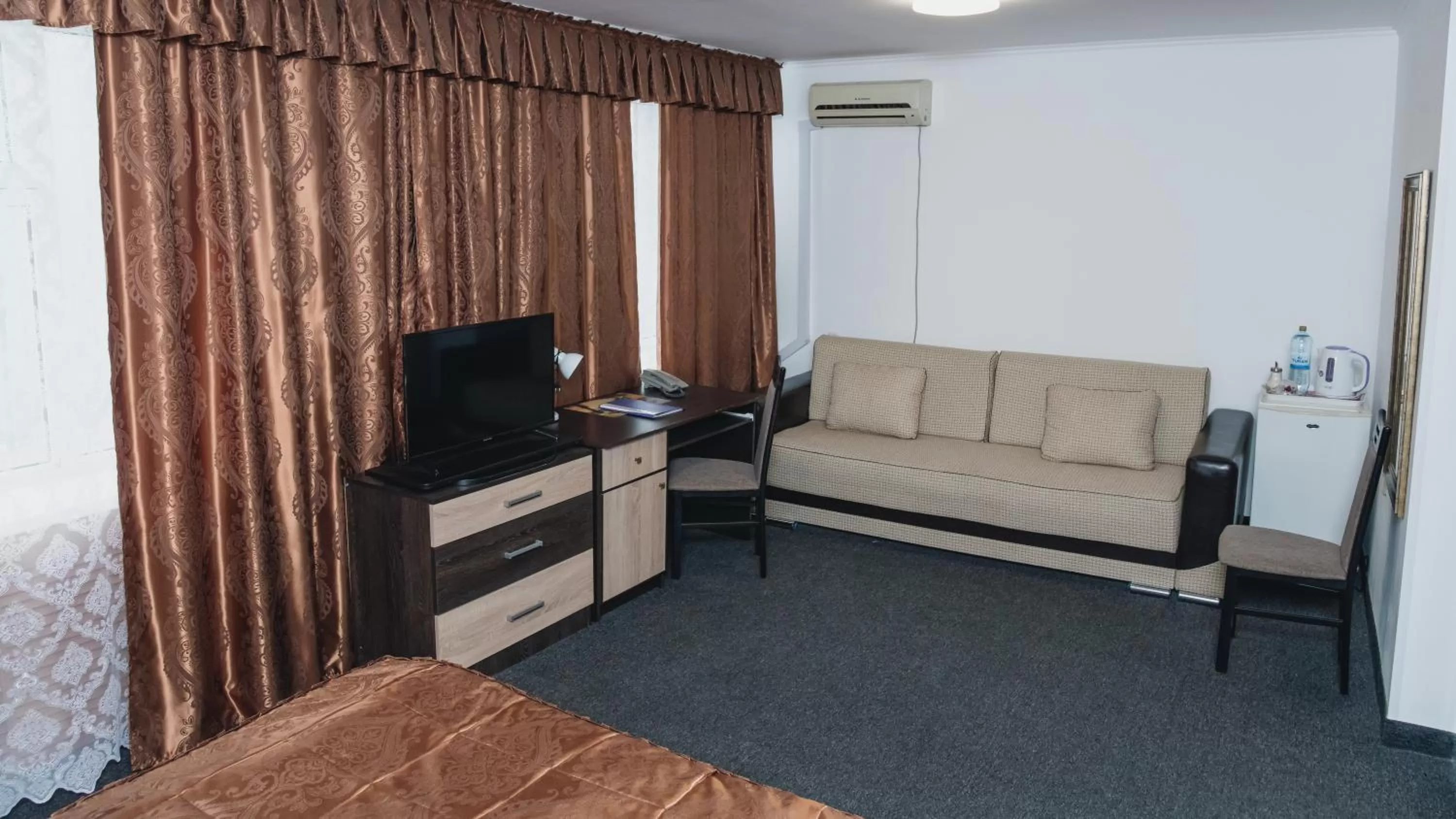 Living room, Seating Area in Aktobe Hotel