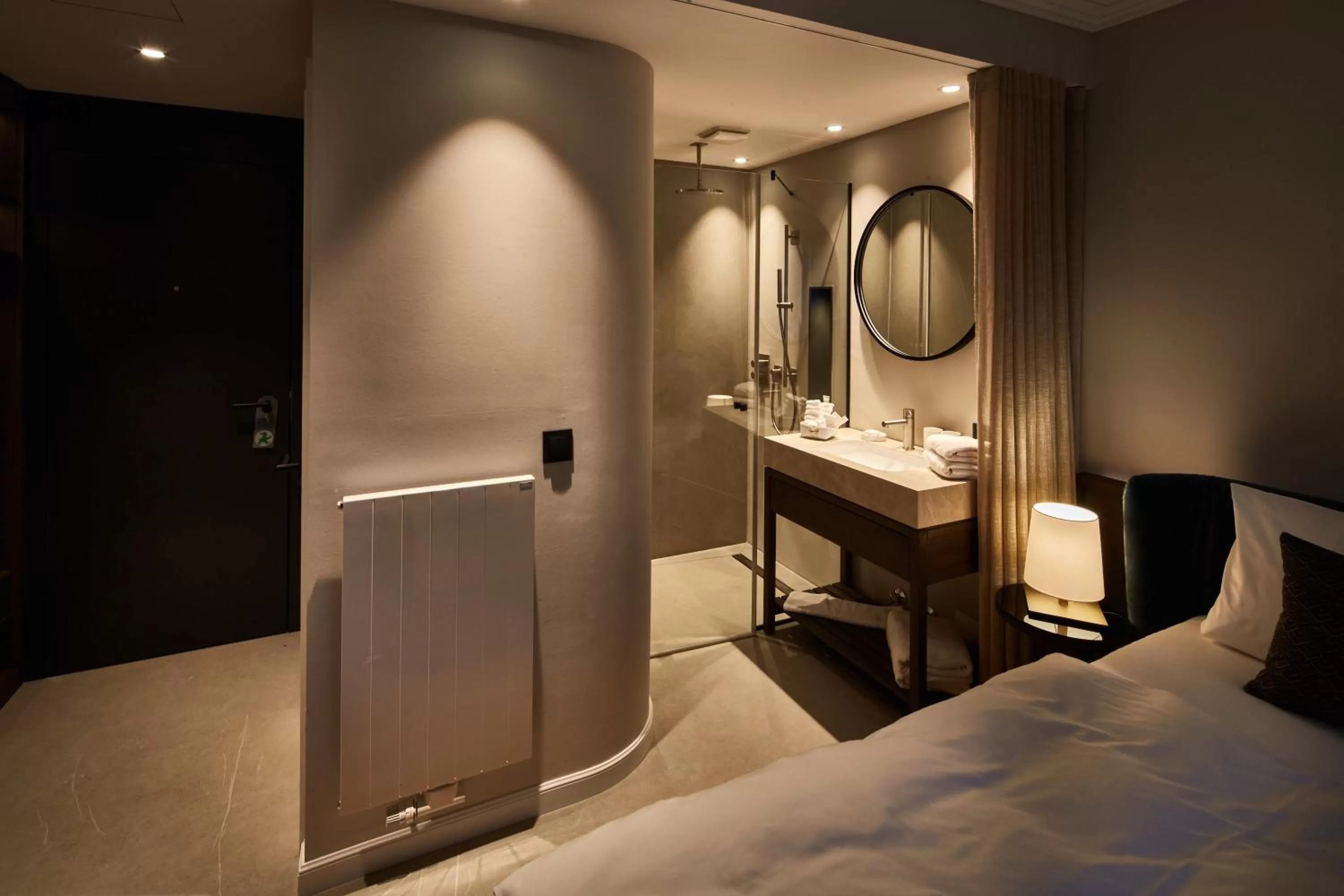 Bed in Clounys Hotel