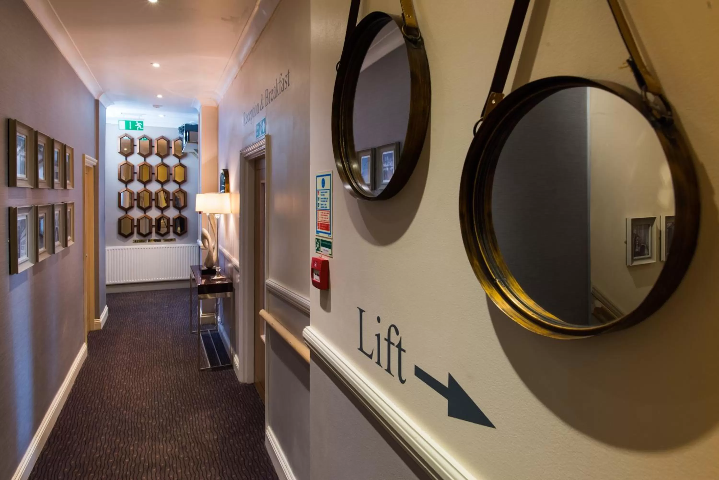 Decorative detail in Best Western Buckingham Palace Rd