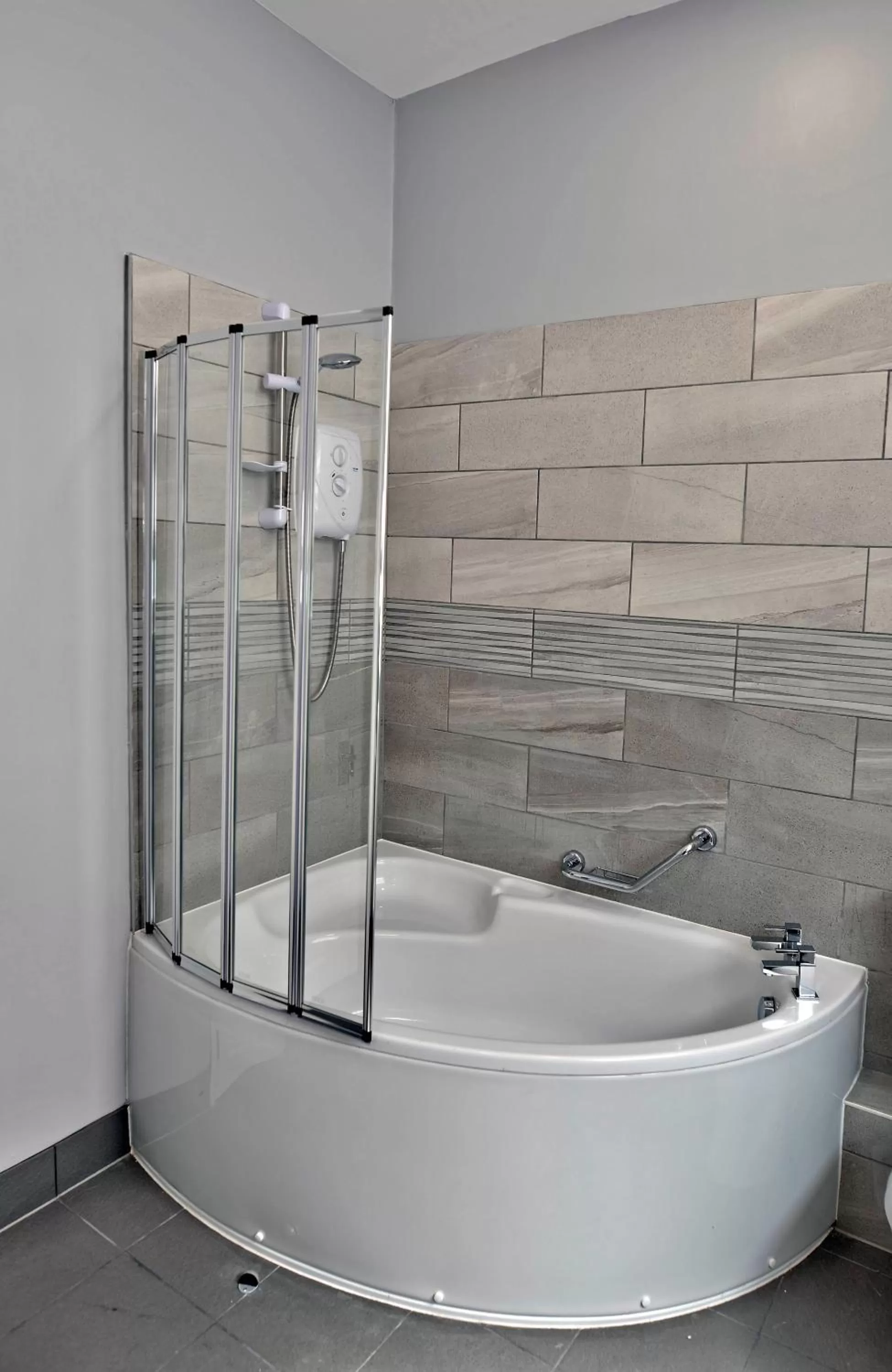 Bathroom in The Bridge Hotel