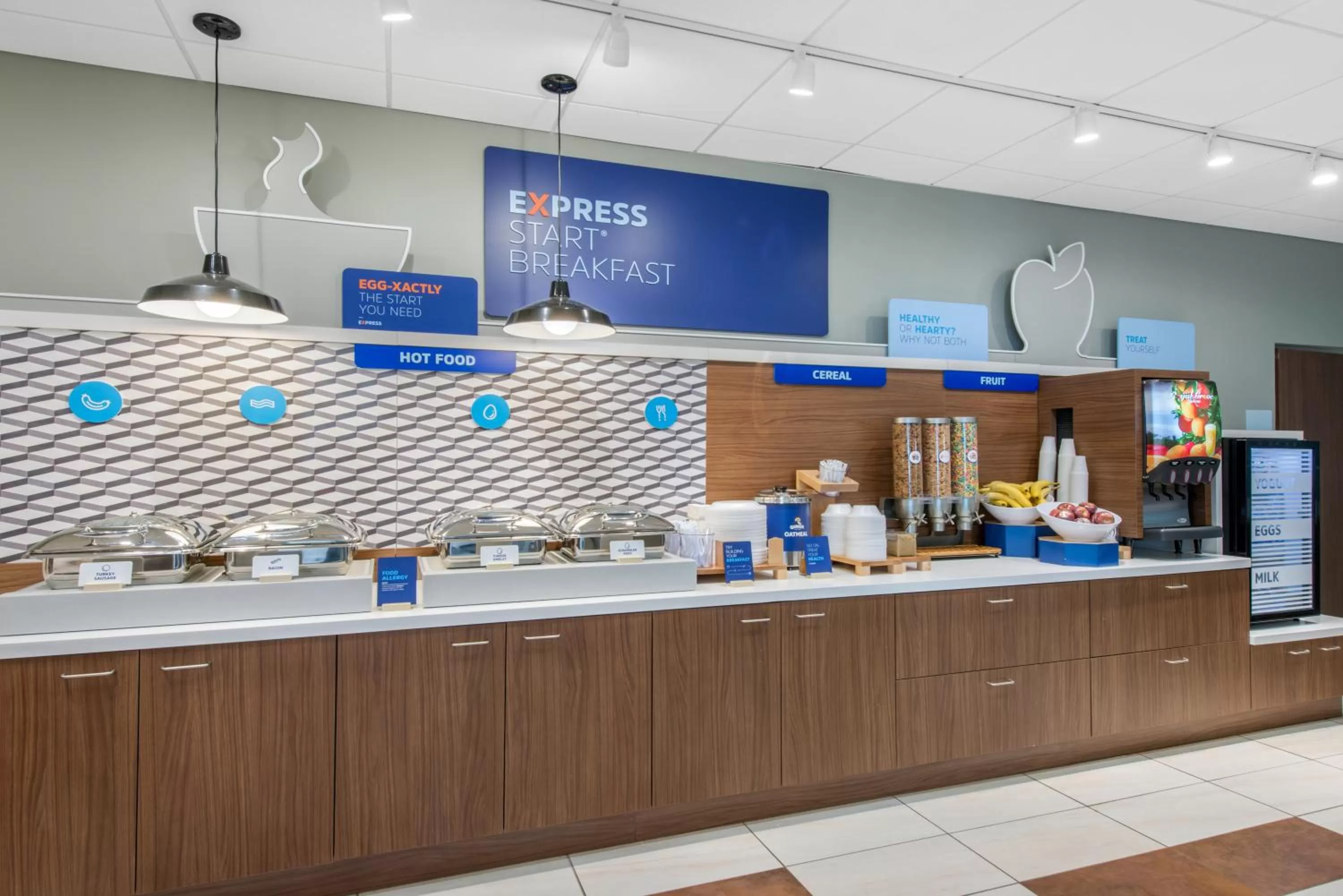 Breakfast in Holiday Inn Express & Suites Alachua - Gainesville Area by IHG