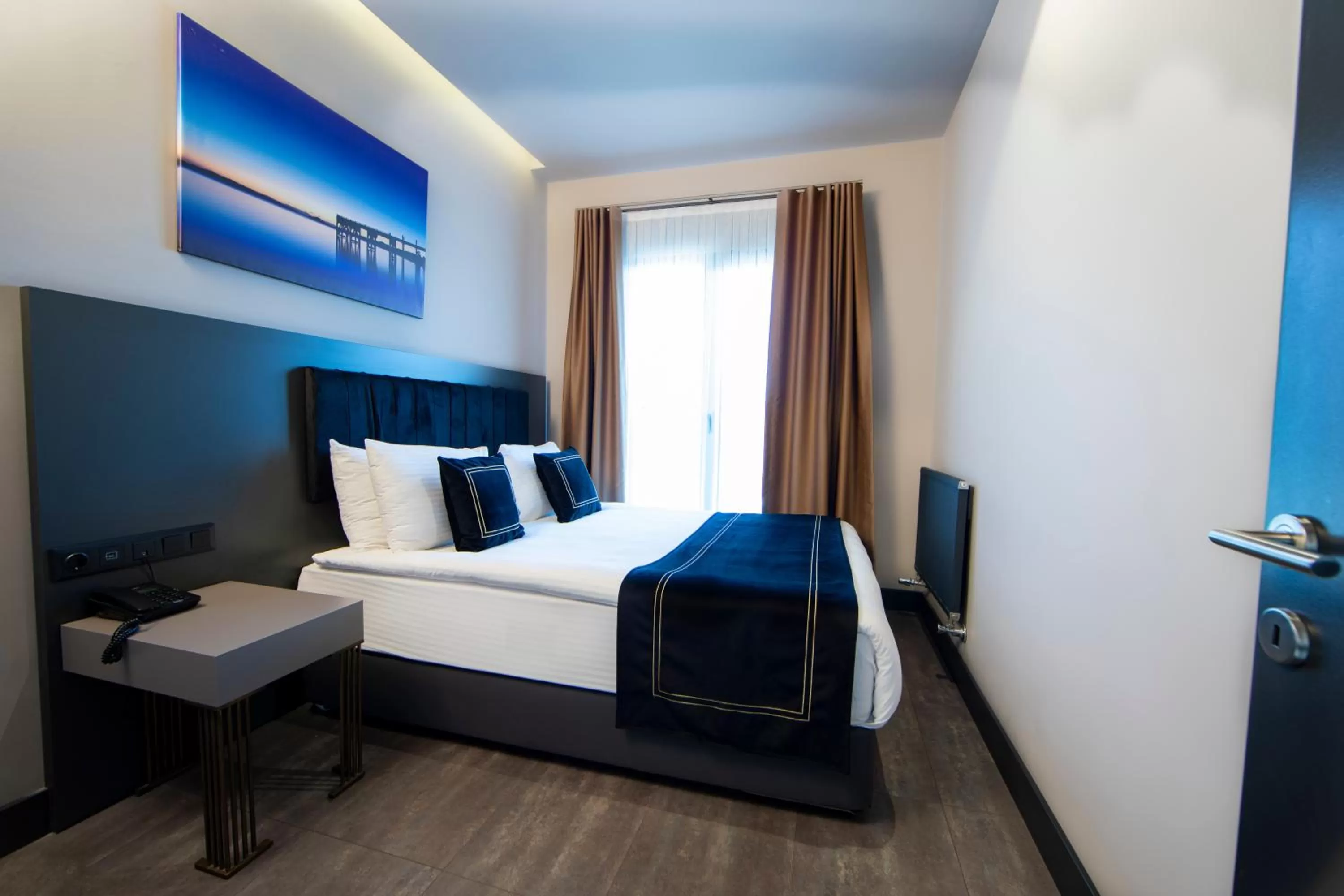 Bed in MENALO HOTEL PREMIUM ISTANBUL AIRPORT