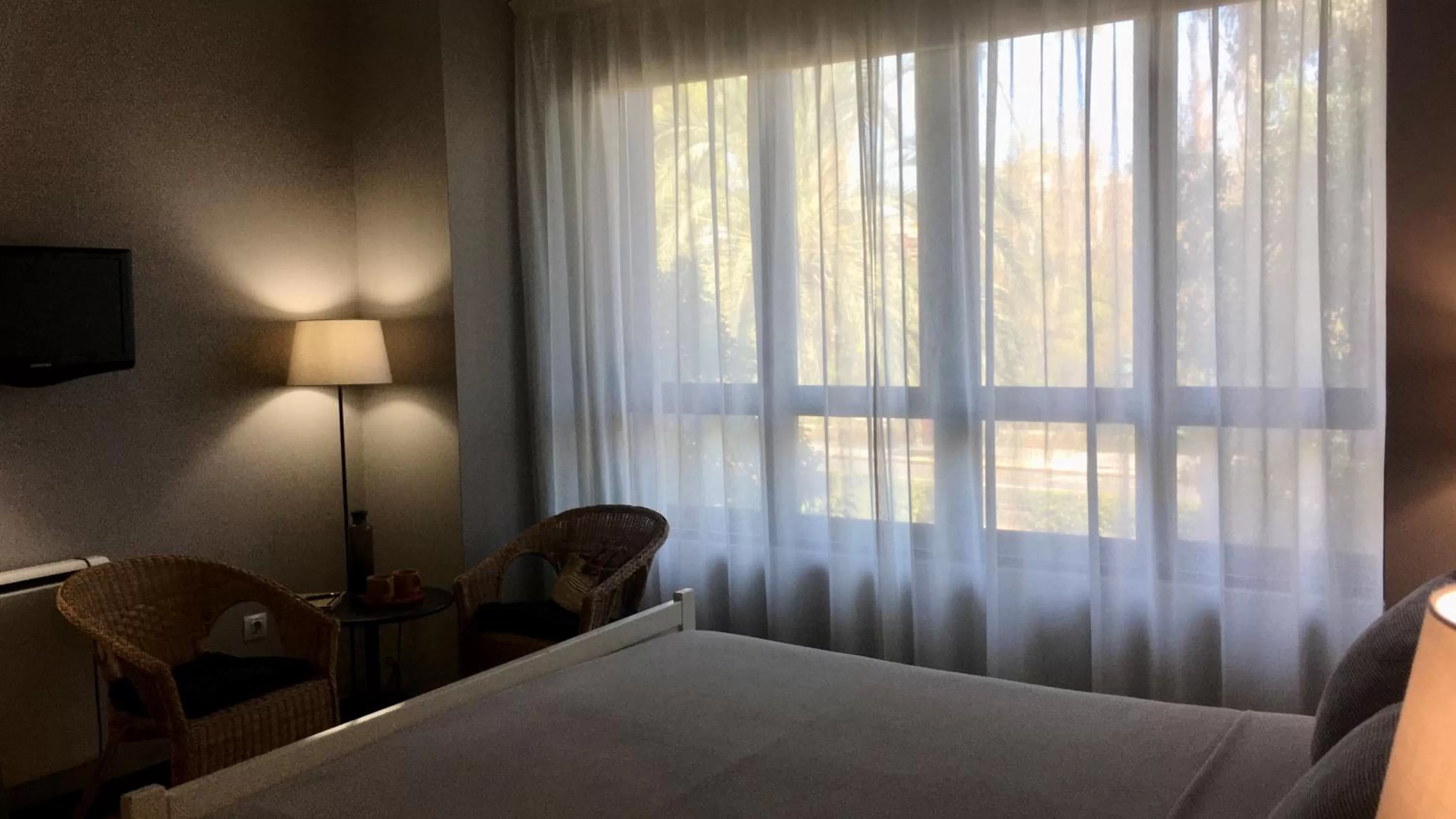 Property building, Bed in MD Modern Hotel - Jardines