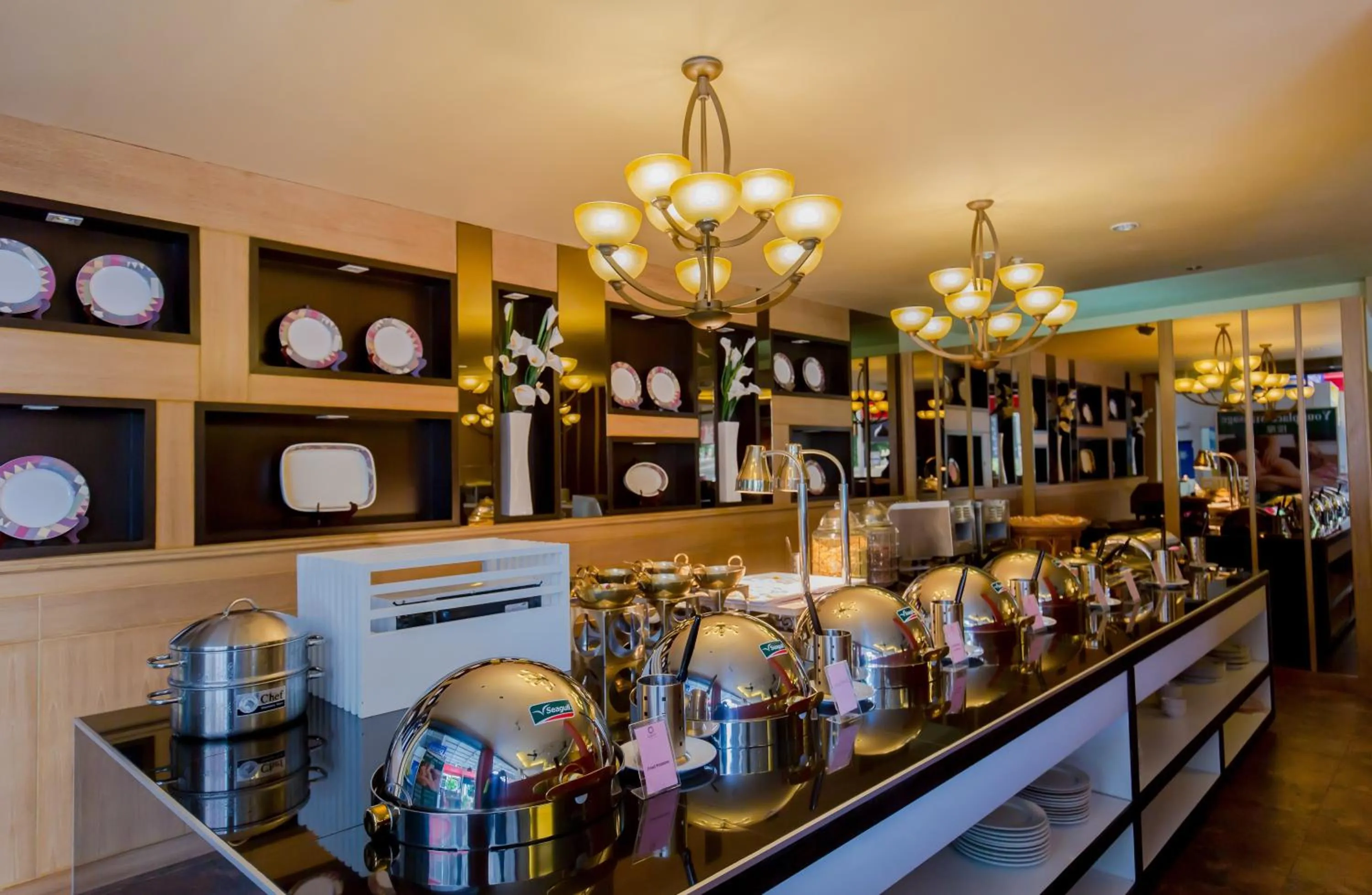 Restaurant/places to eat in Aspery Hotel - SHA Certified