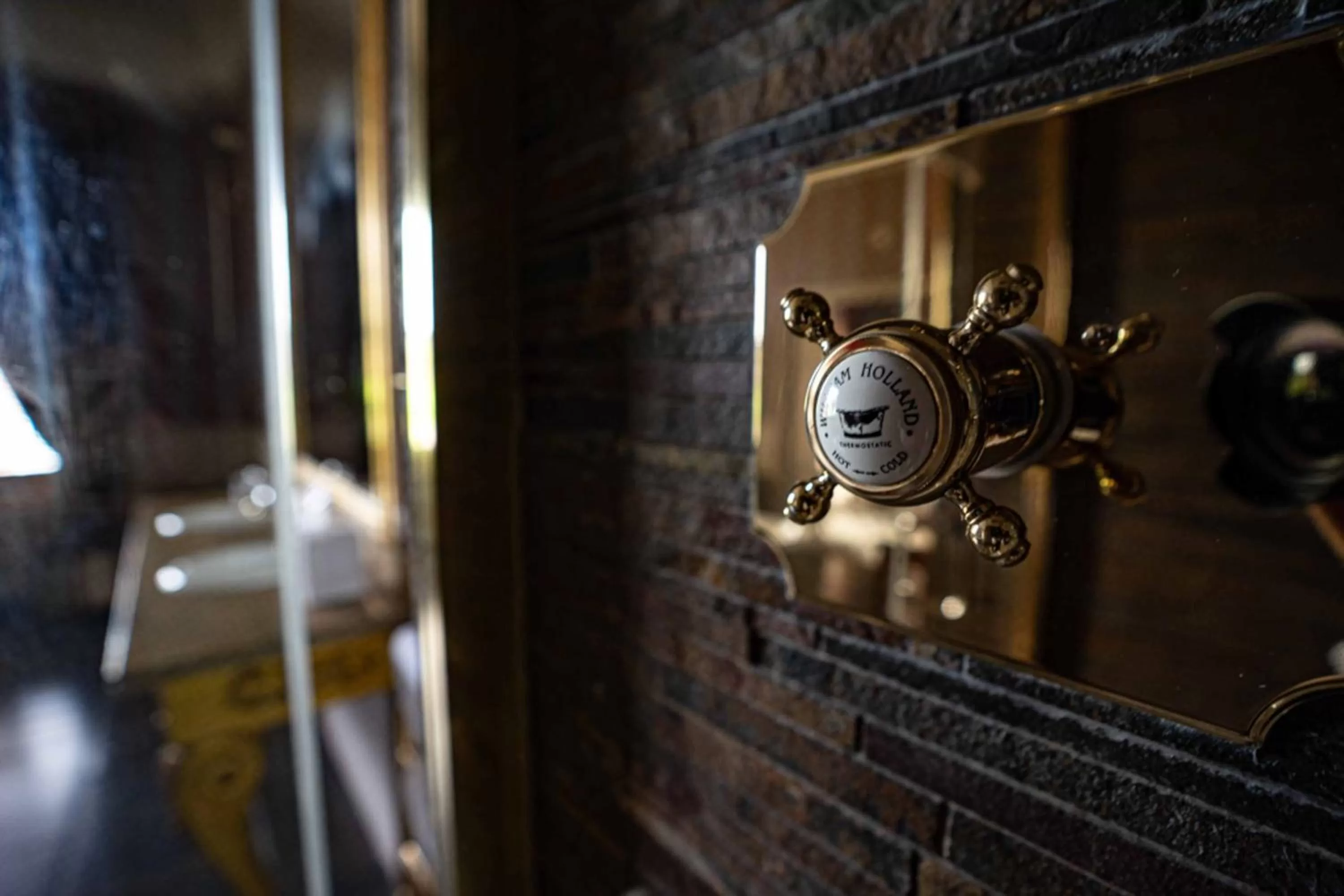 Bathroom in The Swan Hotel, Wells, Somerset - The Coaching Inn Group