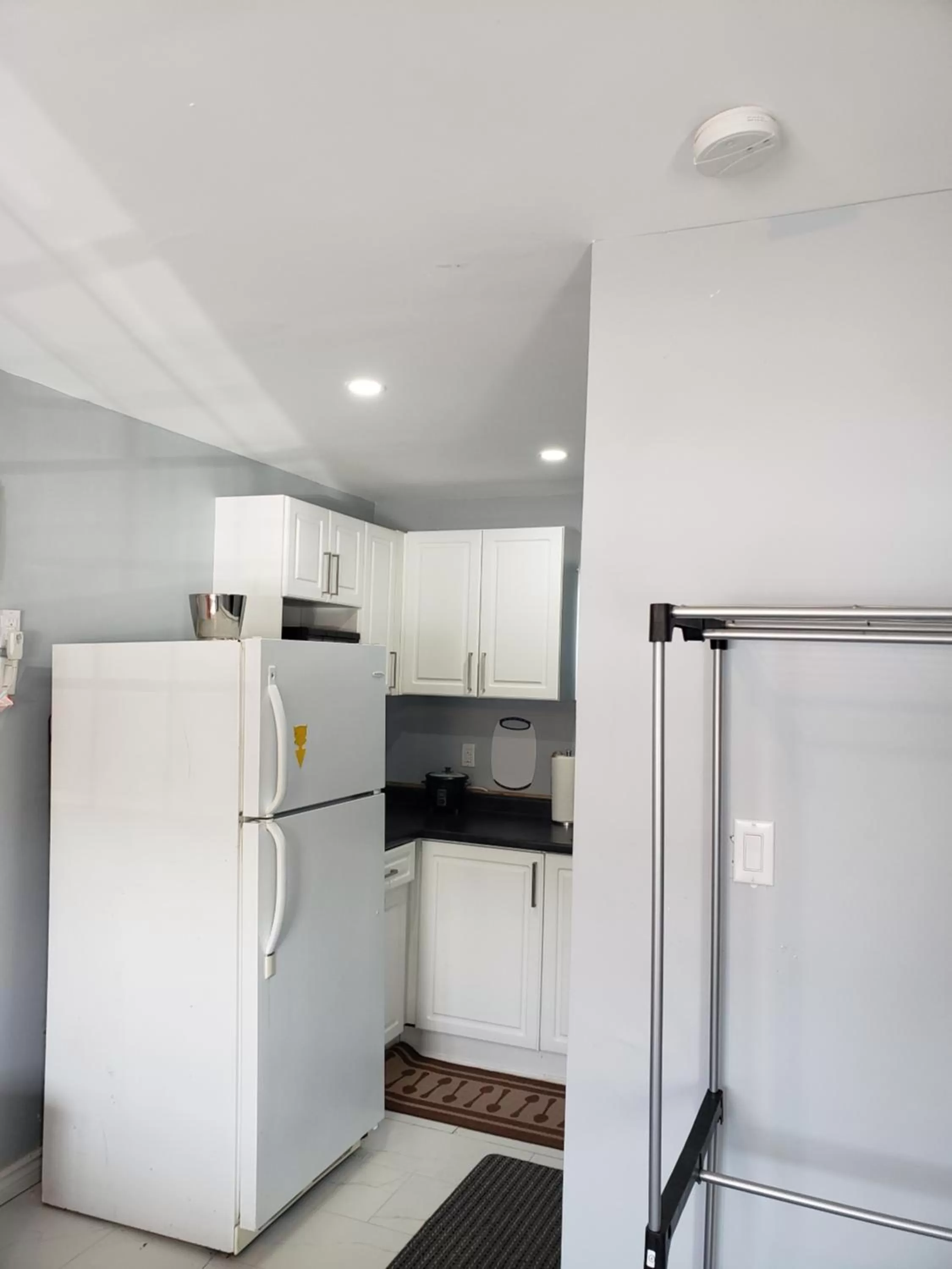 Lakeview Motel & Cottage