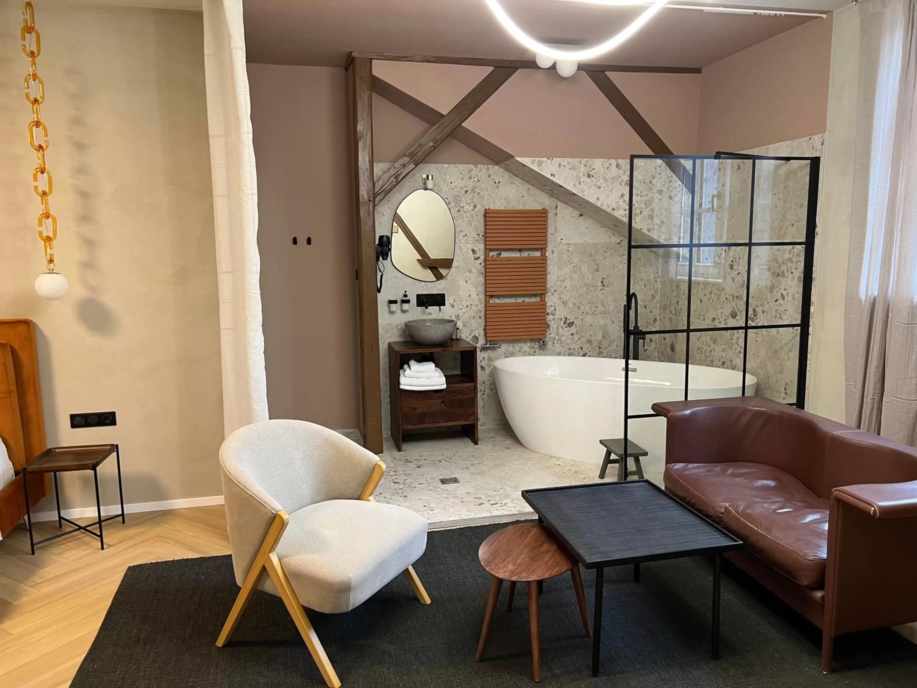 Seating area in Nest