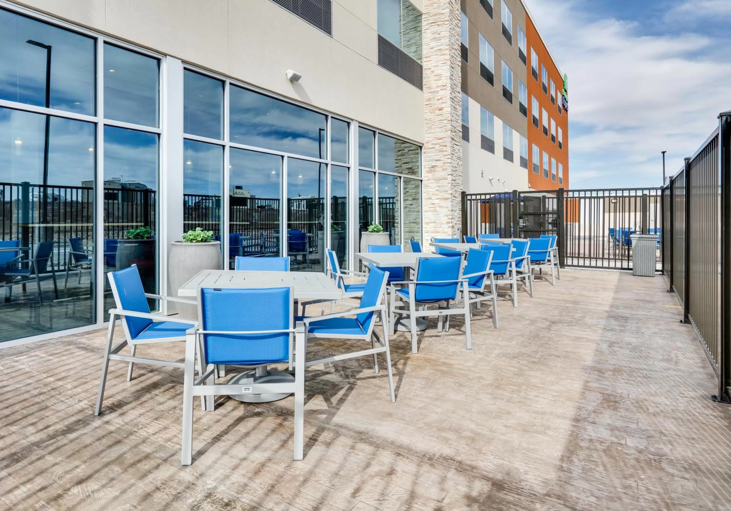 Patio in Holiday Inn Express - Kermit by IHG