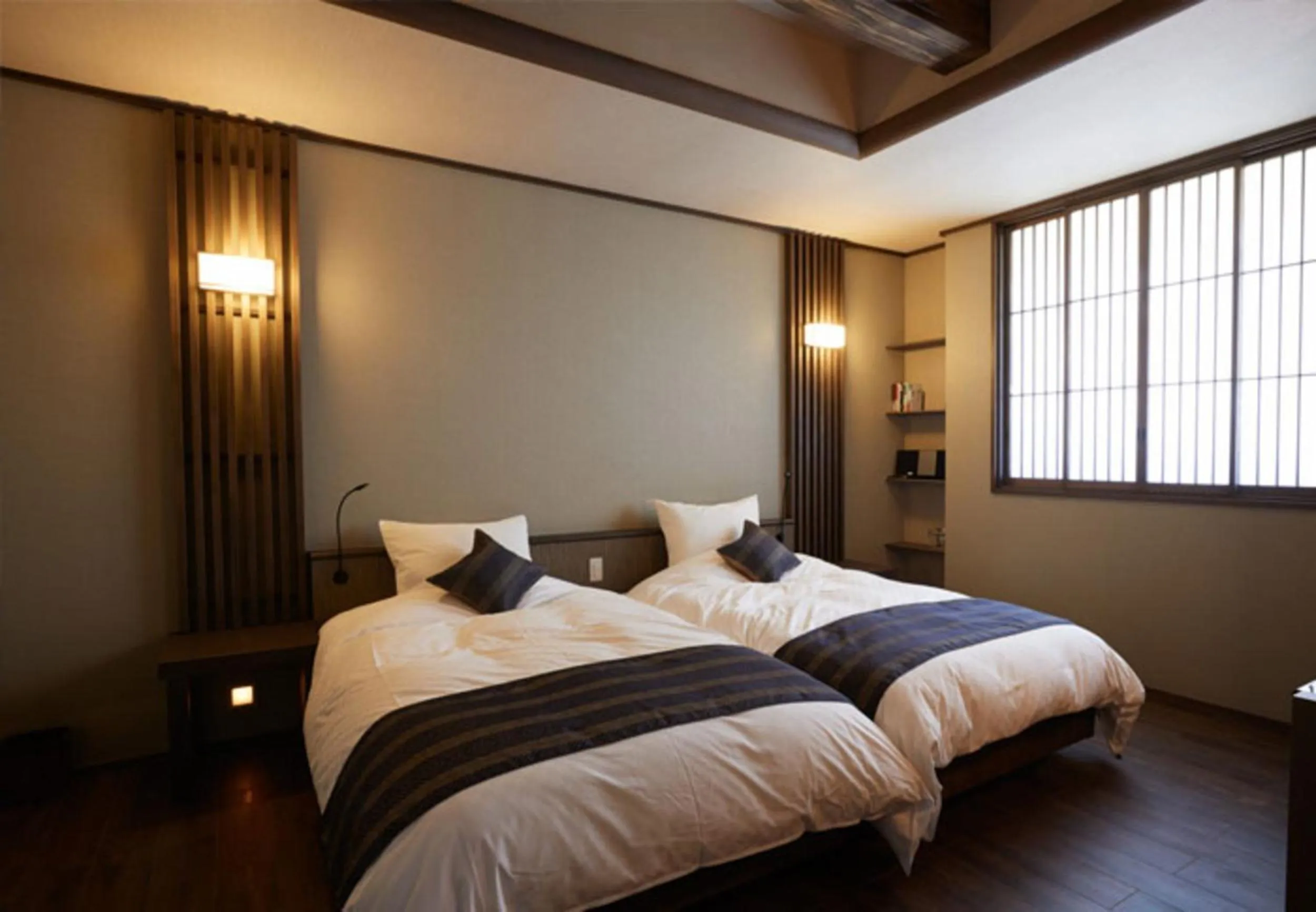 Photo of the whole room, Bed in Ryokan Shinsen