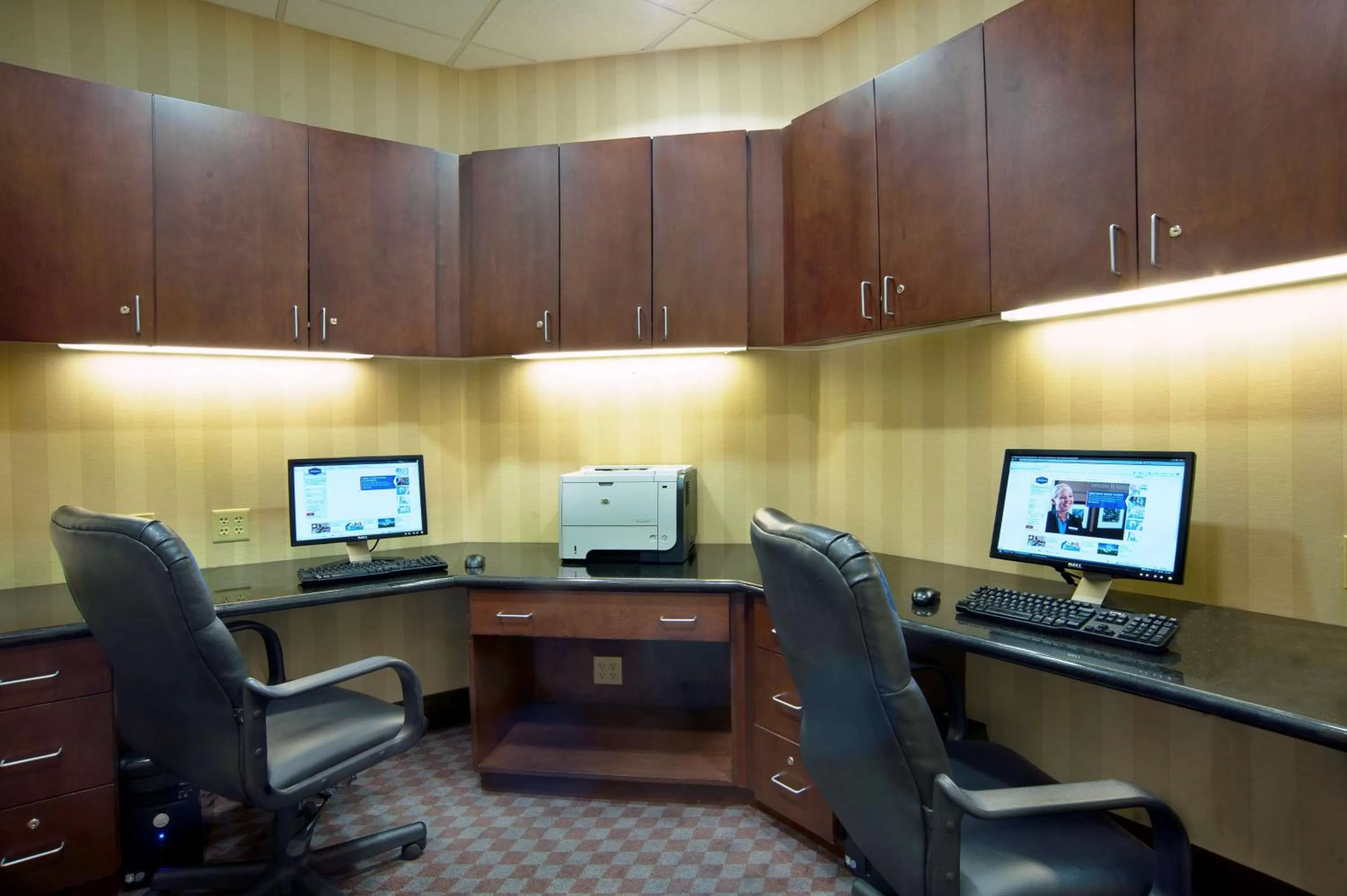 Business facilities in Hampton Inn & Suites Prescott Valley