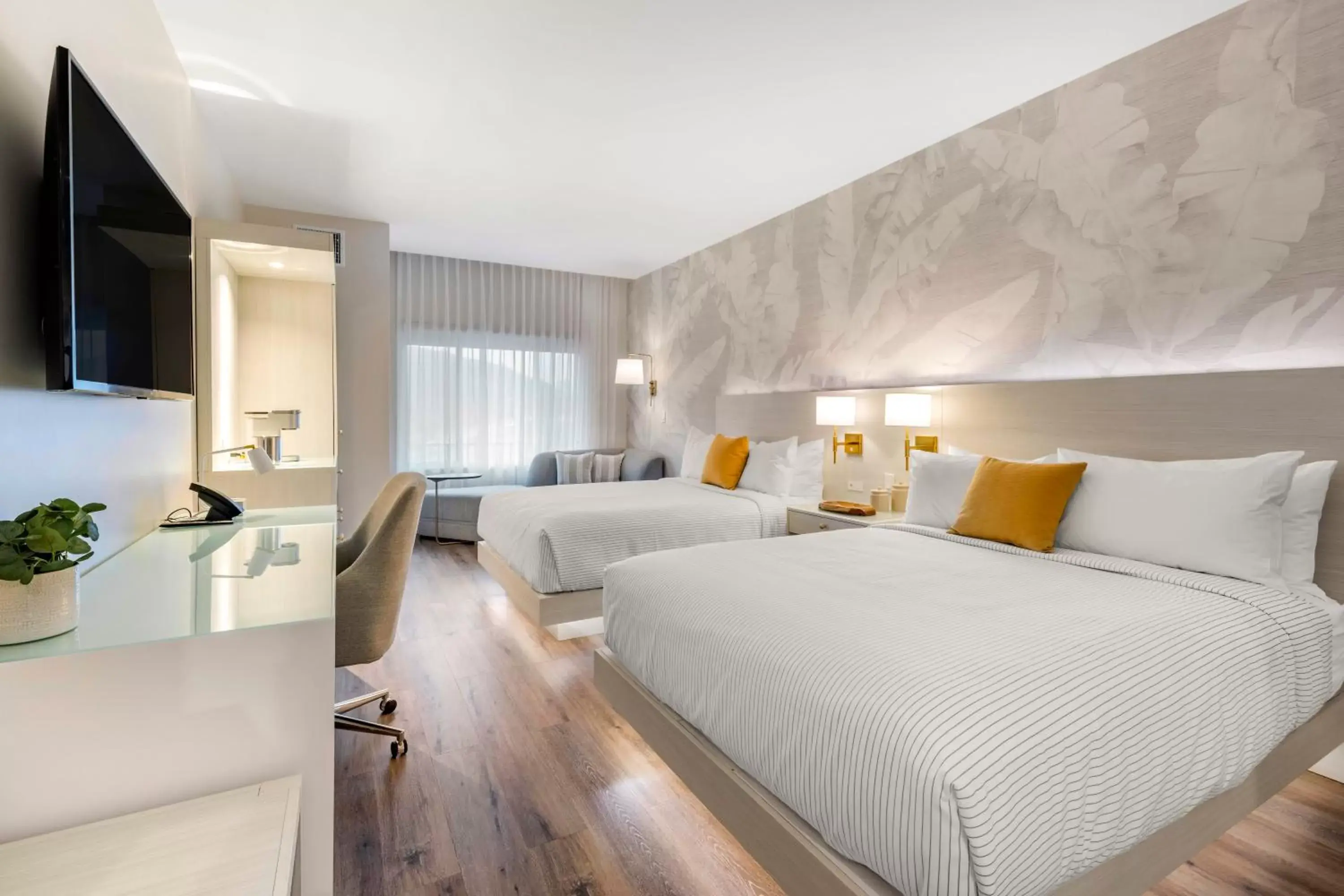 Queen Room with Two Queen Beds - Non Smoking in Cambria Hotel Calabasas - Malibu Queen Room with Two Queen Beds - Non Smoking in Cambria Hotel Calabasas - Malibu