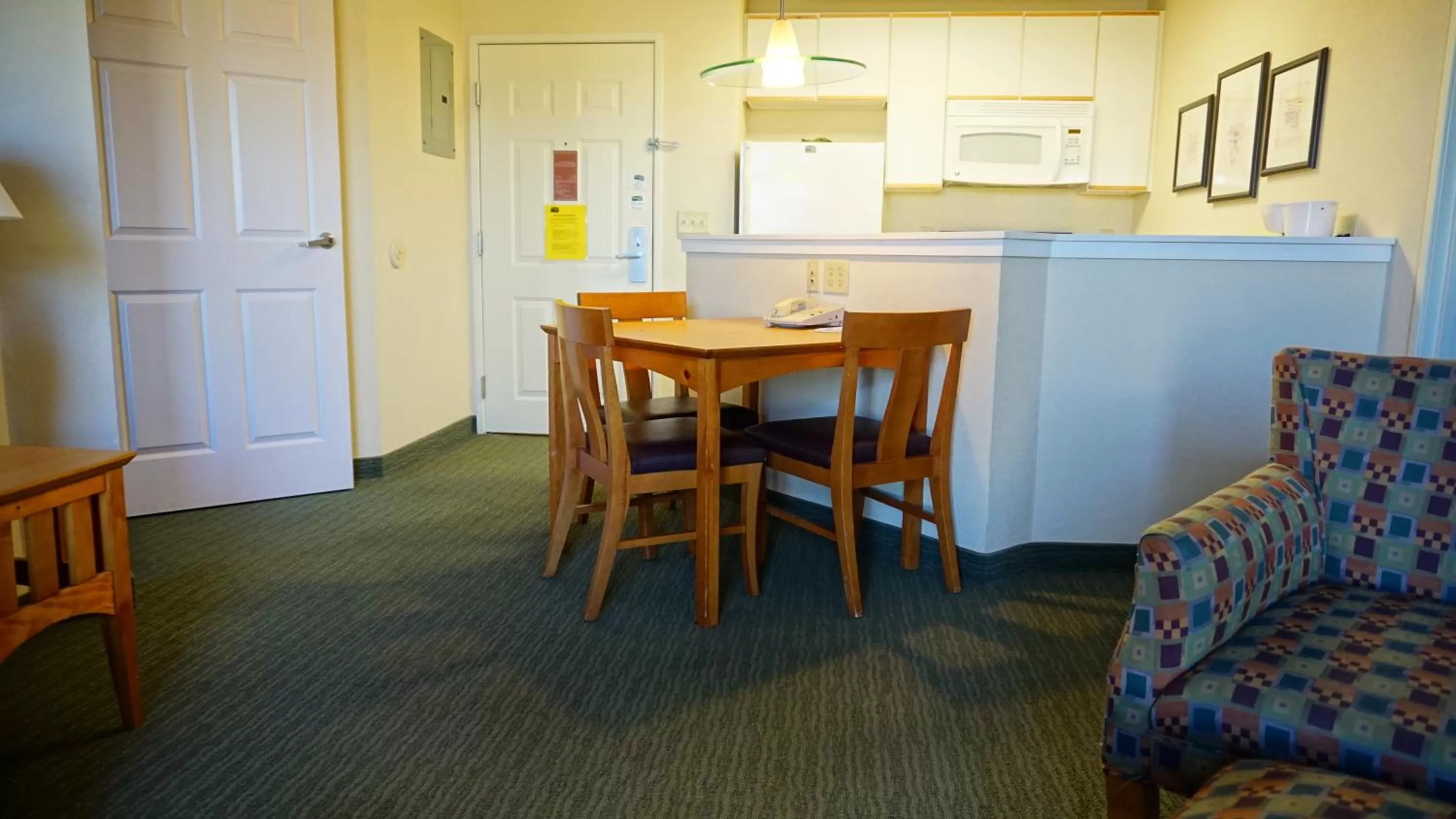 Dining area in Baymont by Wyndham Wichita East