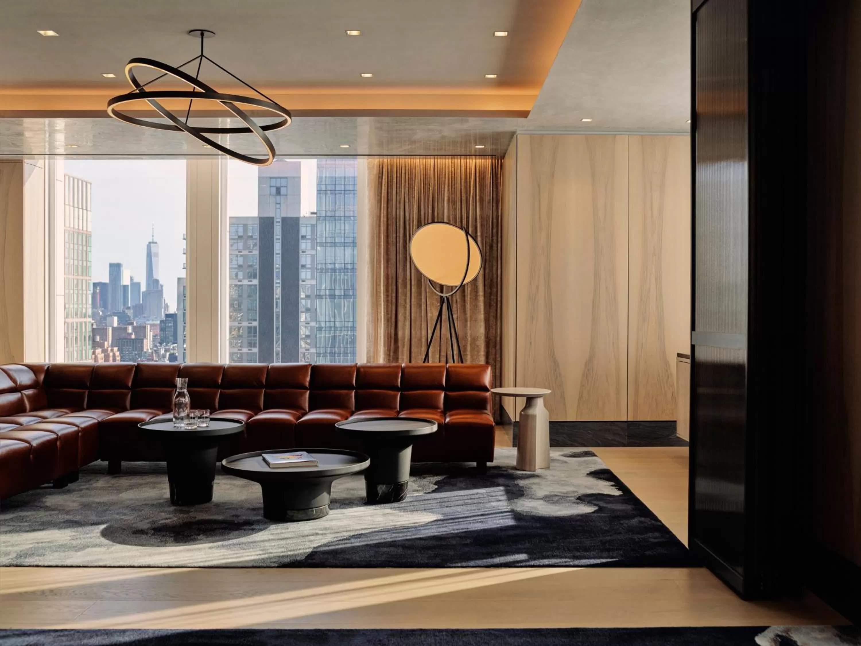 Meeting/conference room in Equinox Hotel New York
