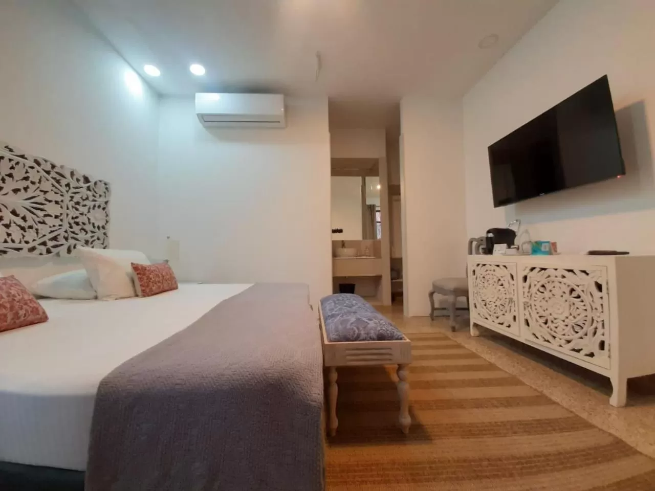 Photo of the whole room, Bed in Rossa Palma