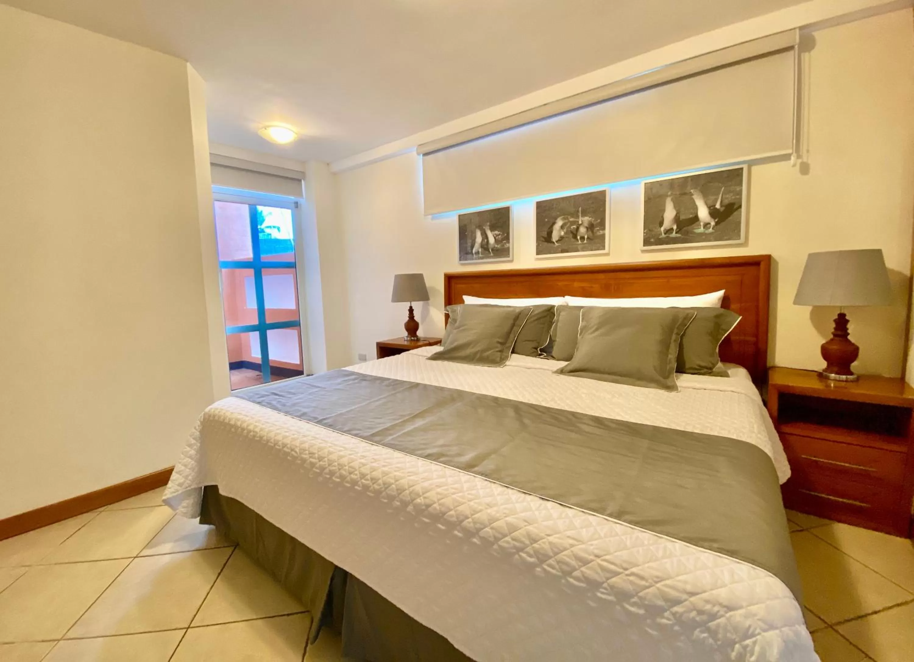 Bed in Torre Mar Galapagos Boutique Suites